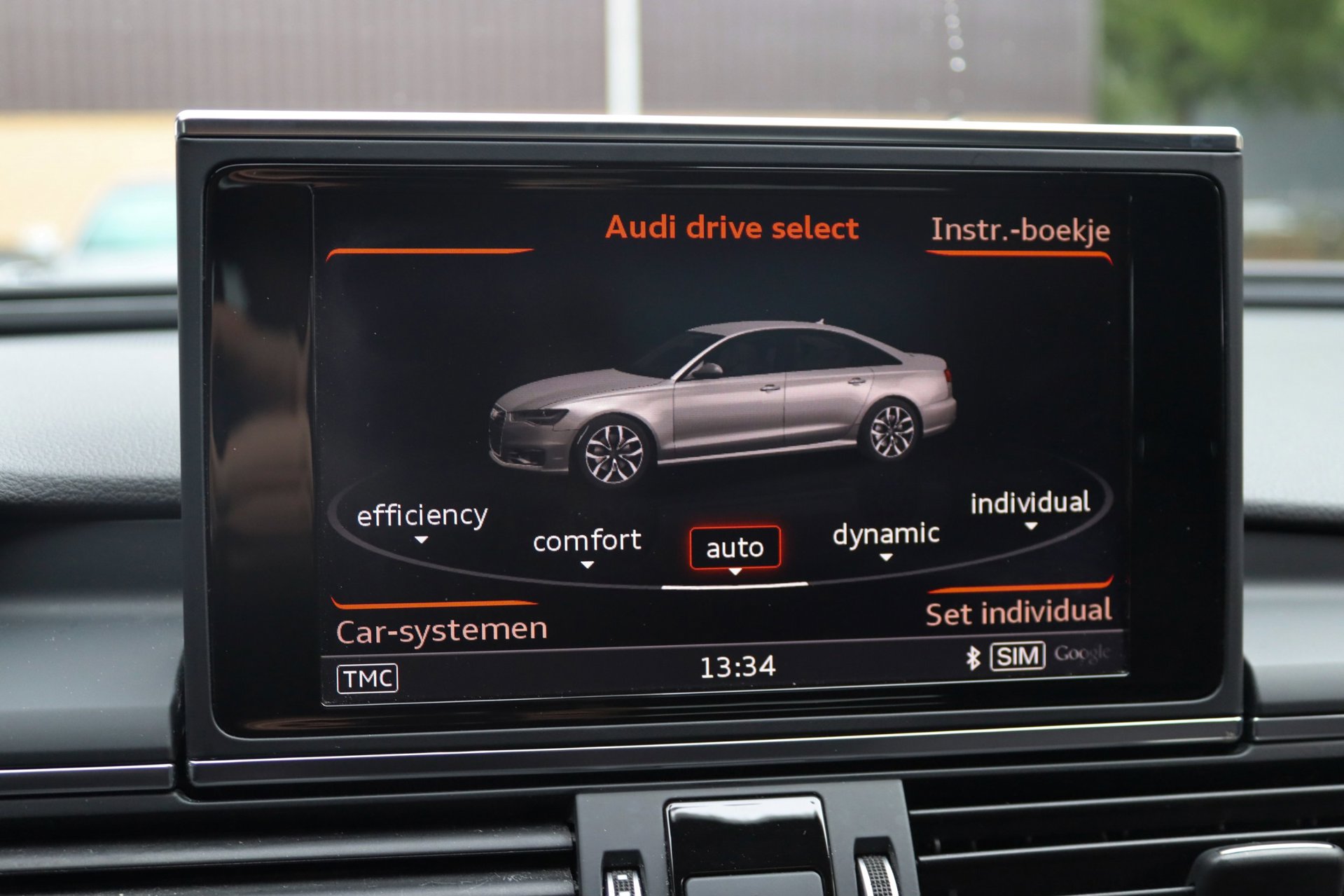 Foto van Audi A6 Limousine