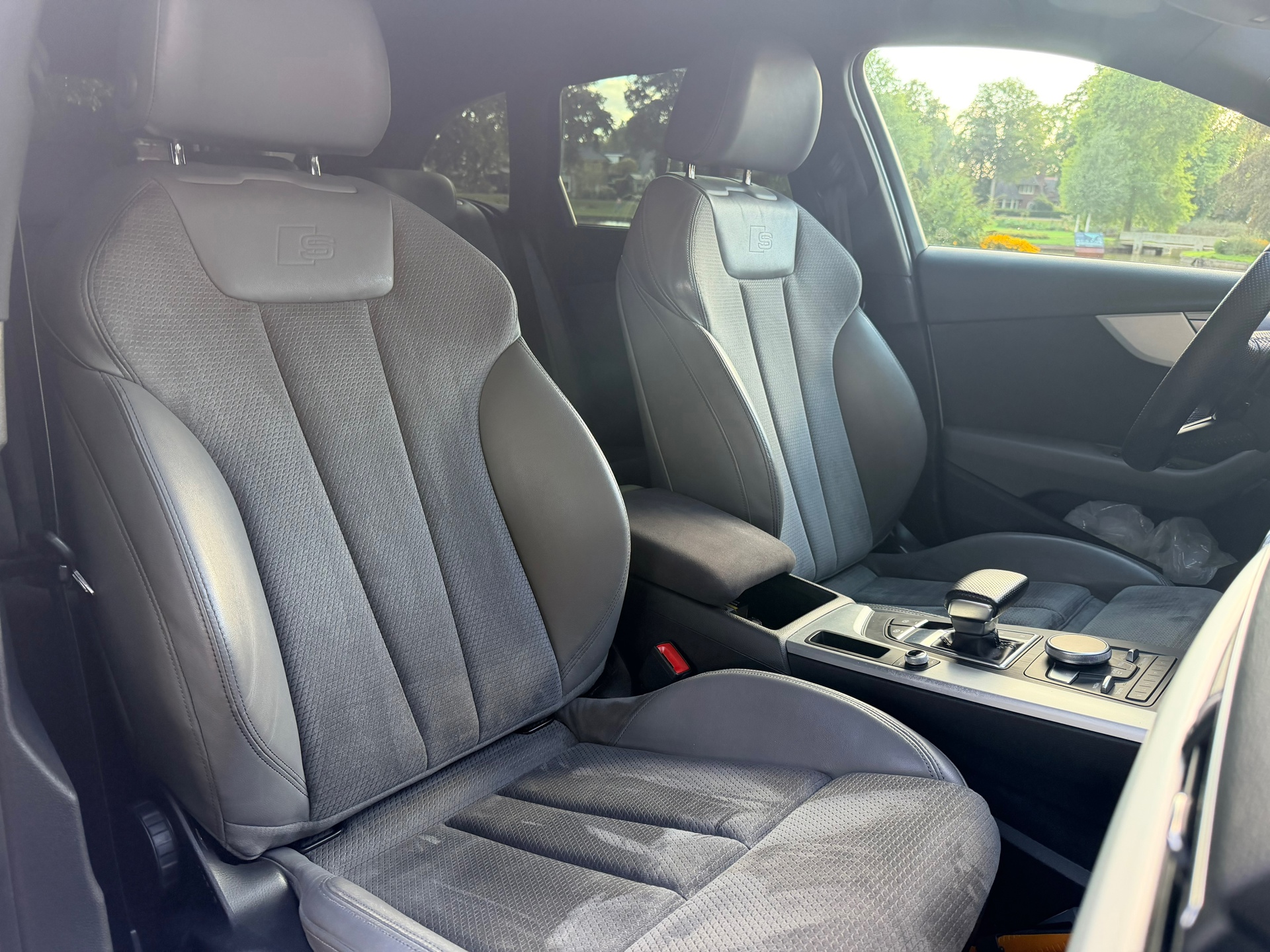 Foto van Audi A4 Avant G-tron
