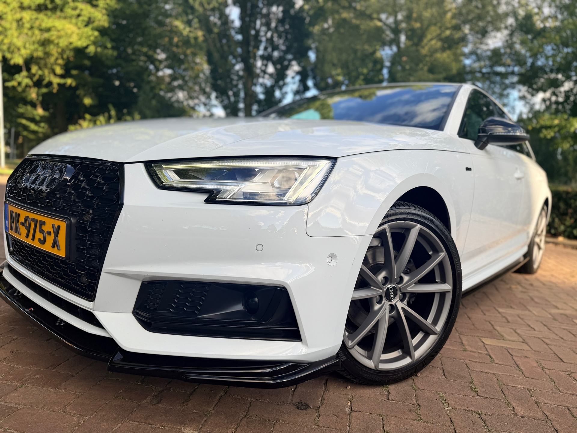 Foto van Audi A4 Avant G-tron