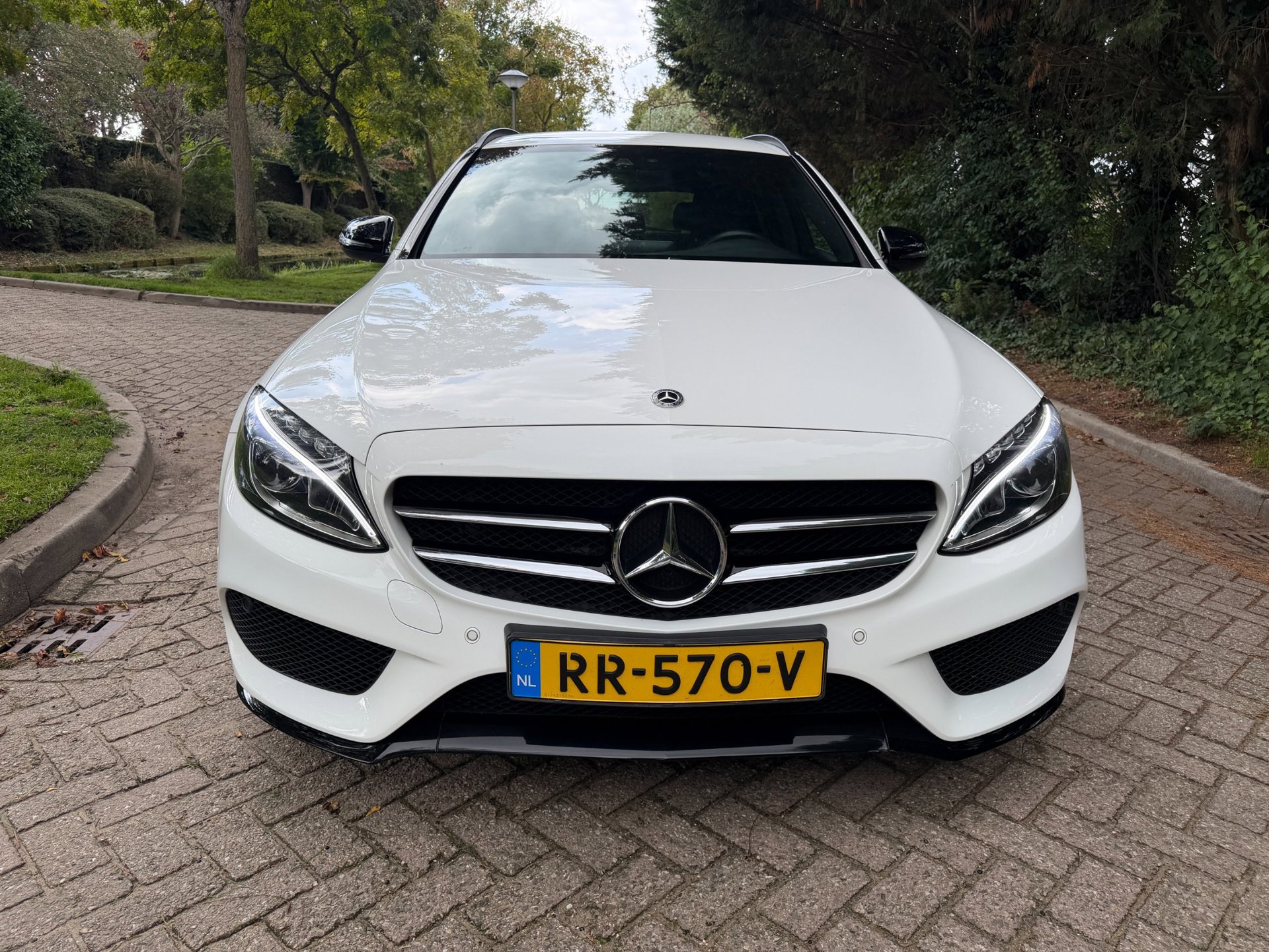 Foto van Mercedes-Benz C 350 E