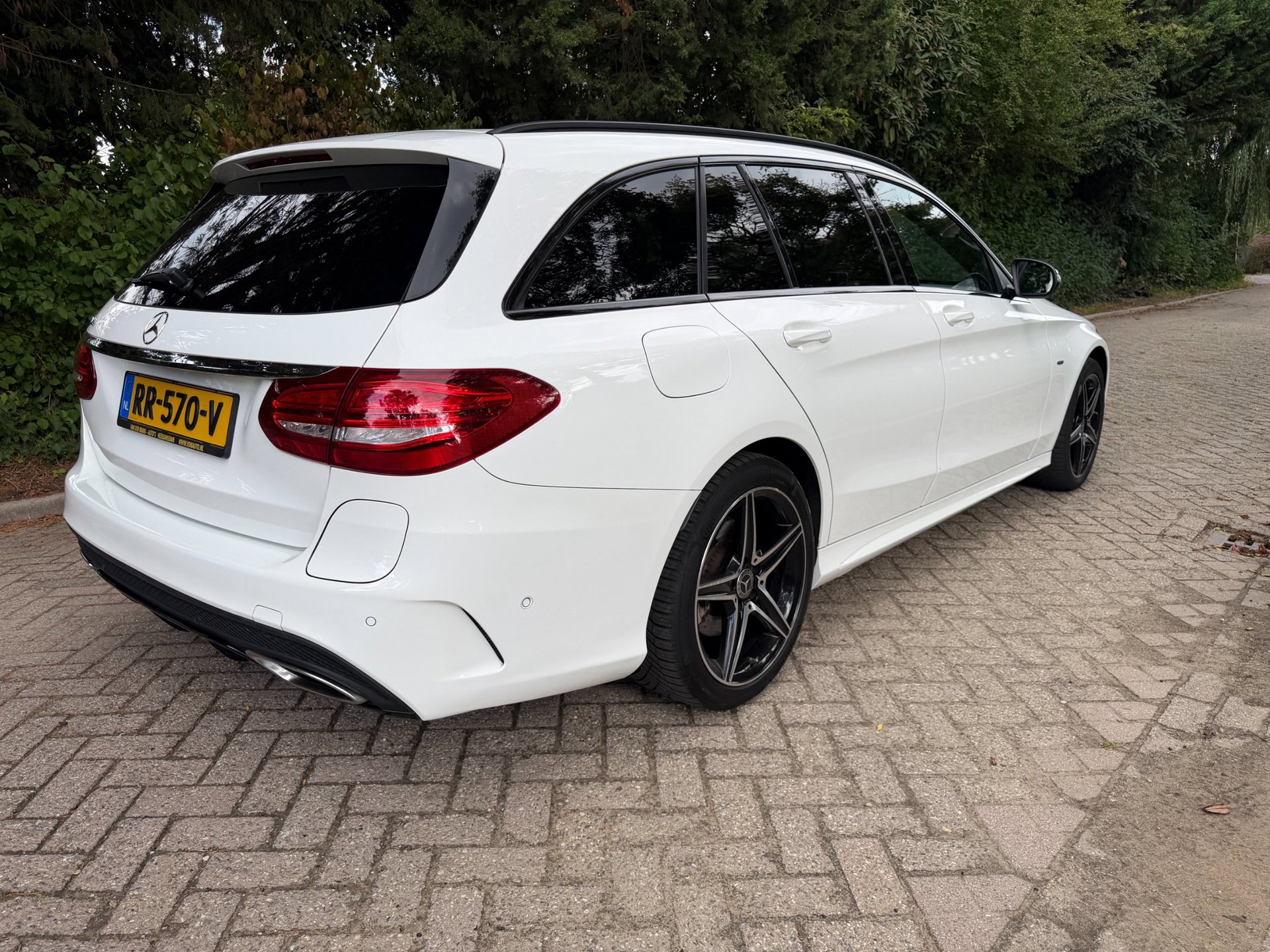 Foto van Mercedes-Benz C 350 E
