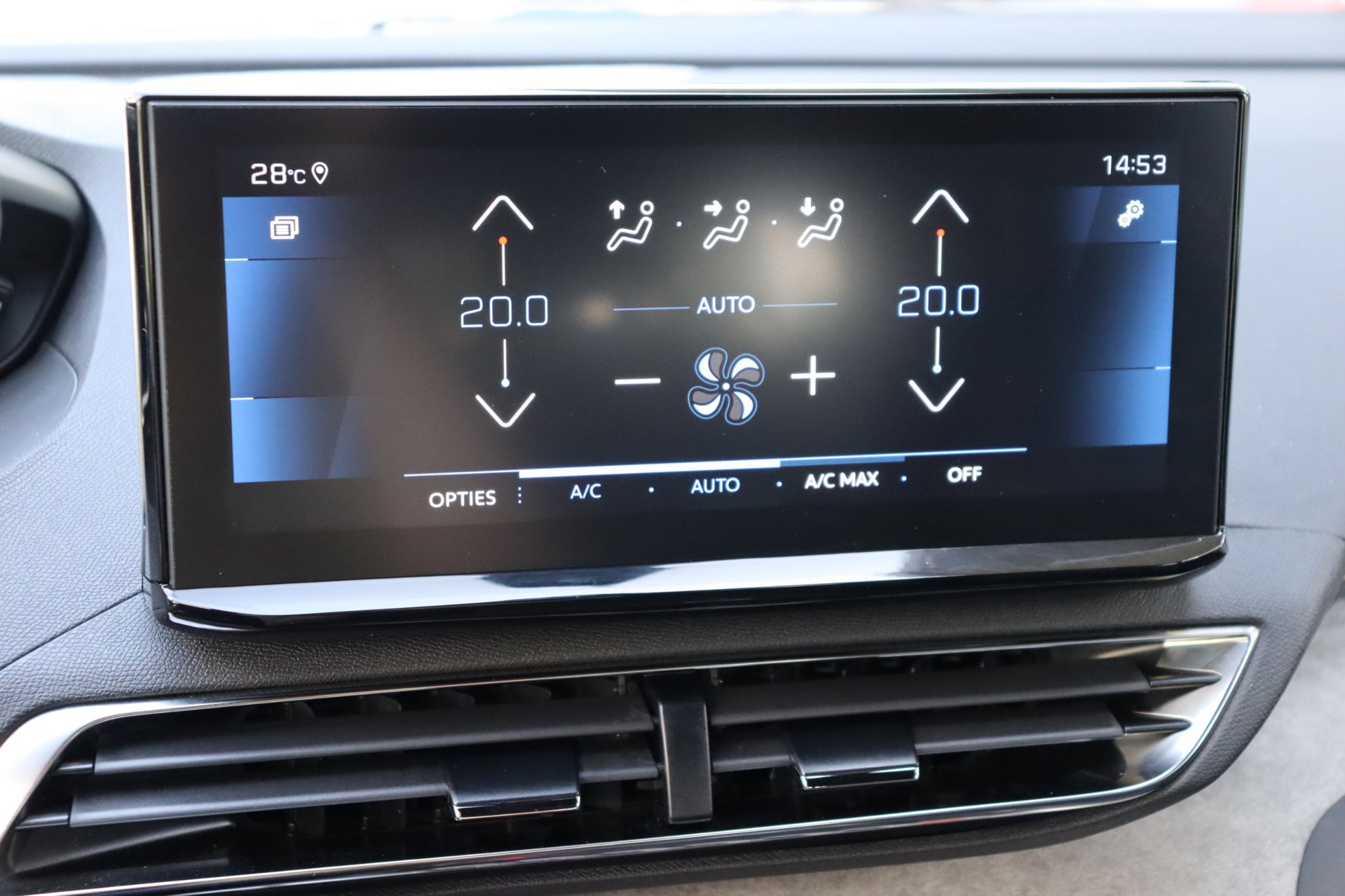 Foto van Peugeot 5008