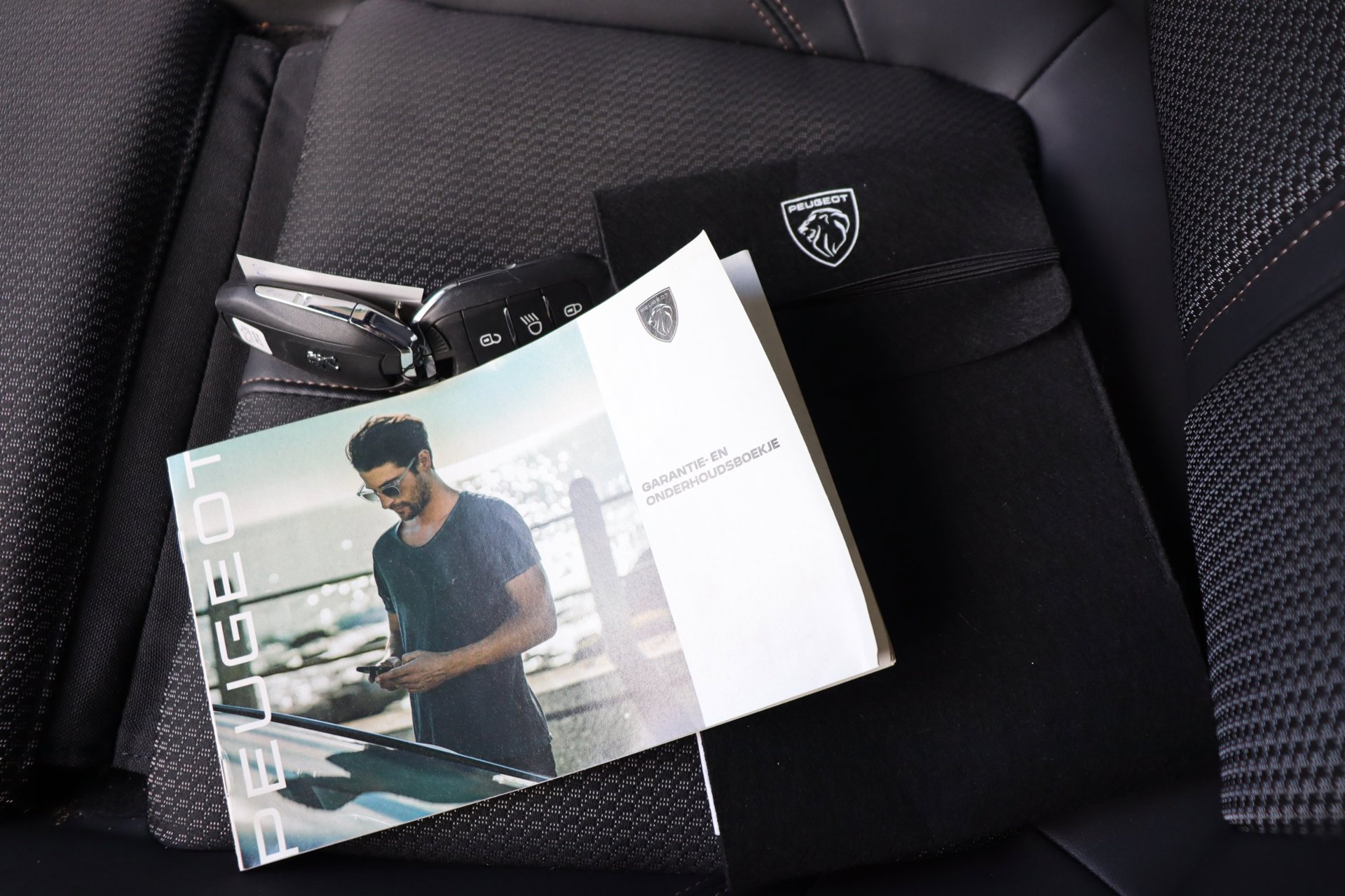 Foto van Peugeot 5008