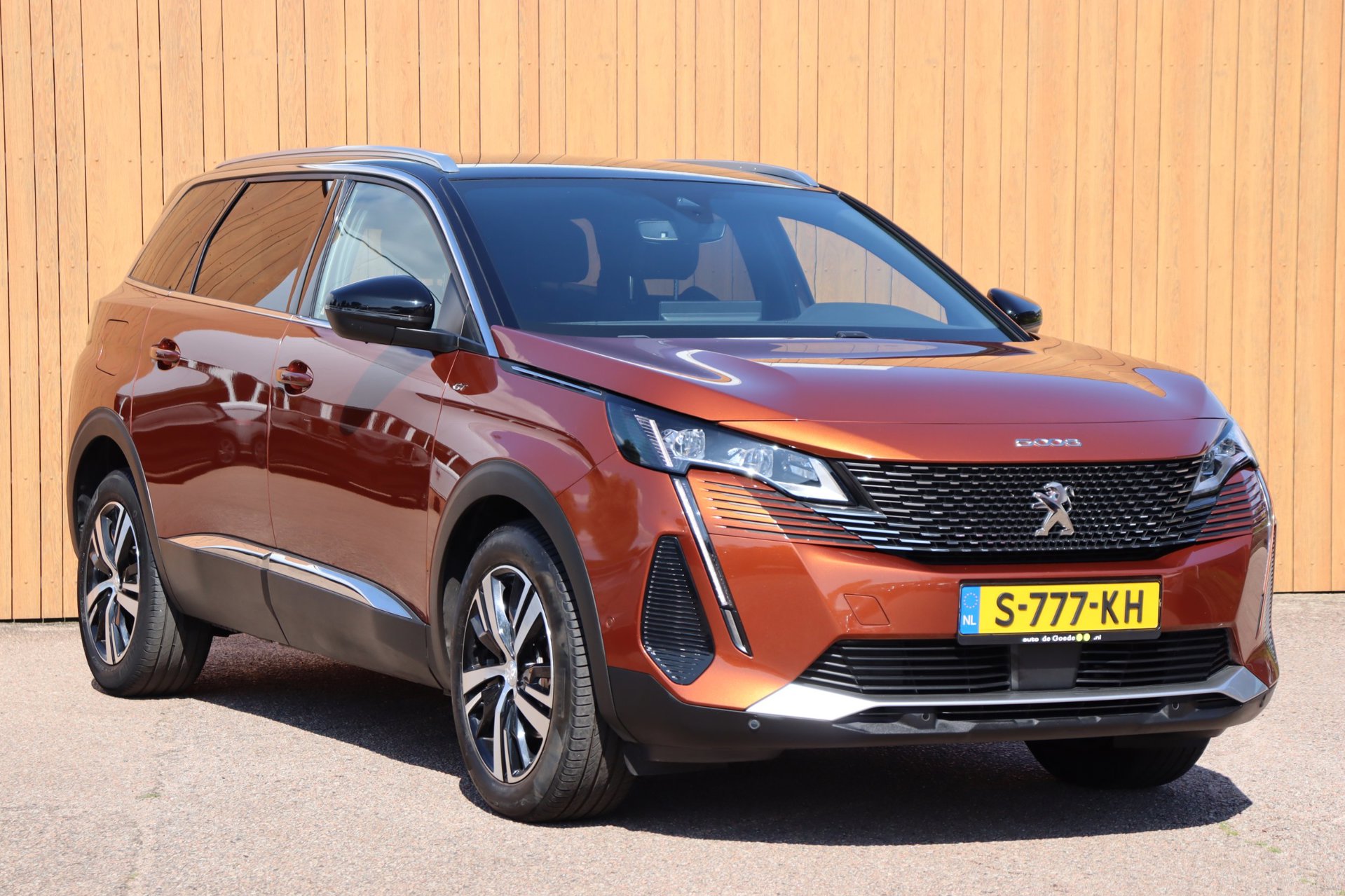Foto van Peugeot 5008