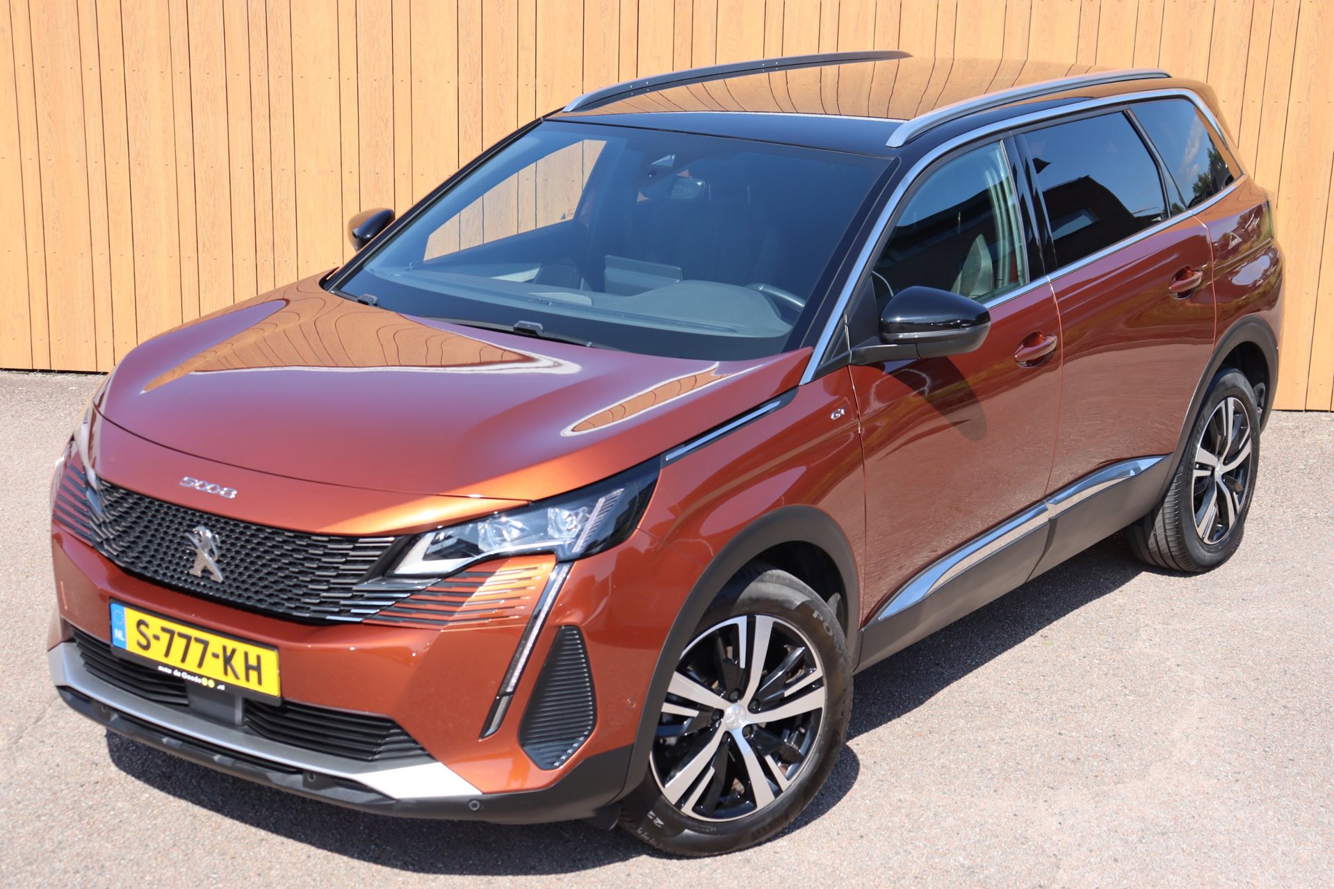 Foto van Peugeot 5008