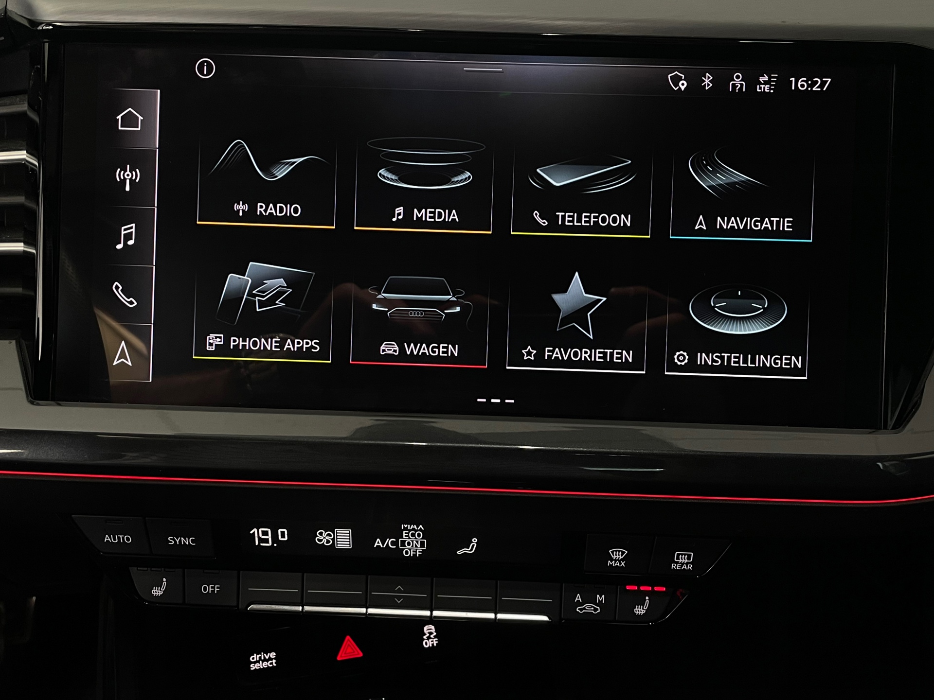 Foto van Audi Q4 40 E-tron