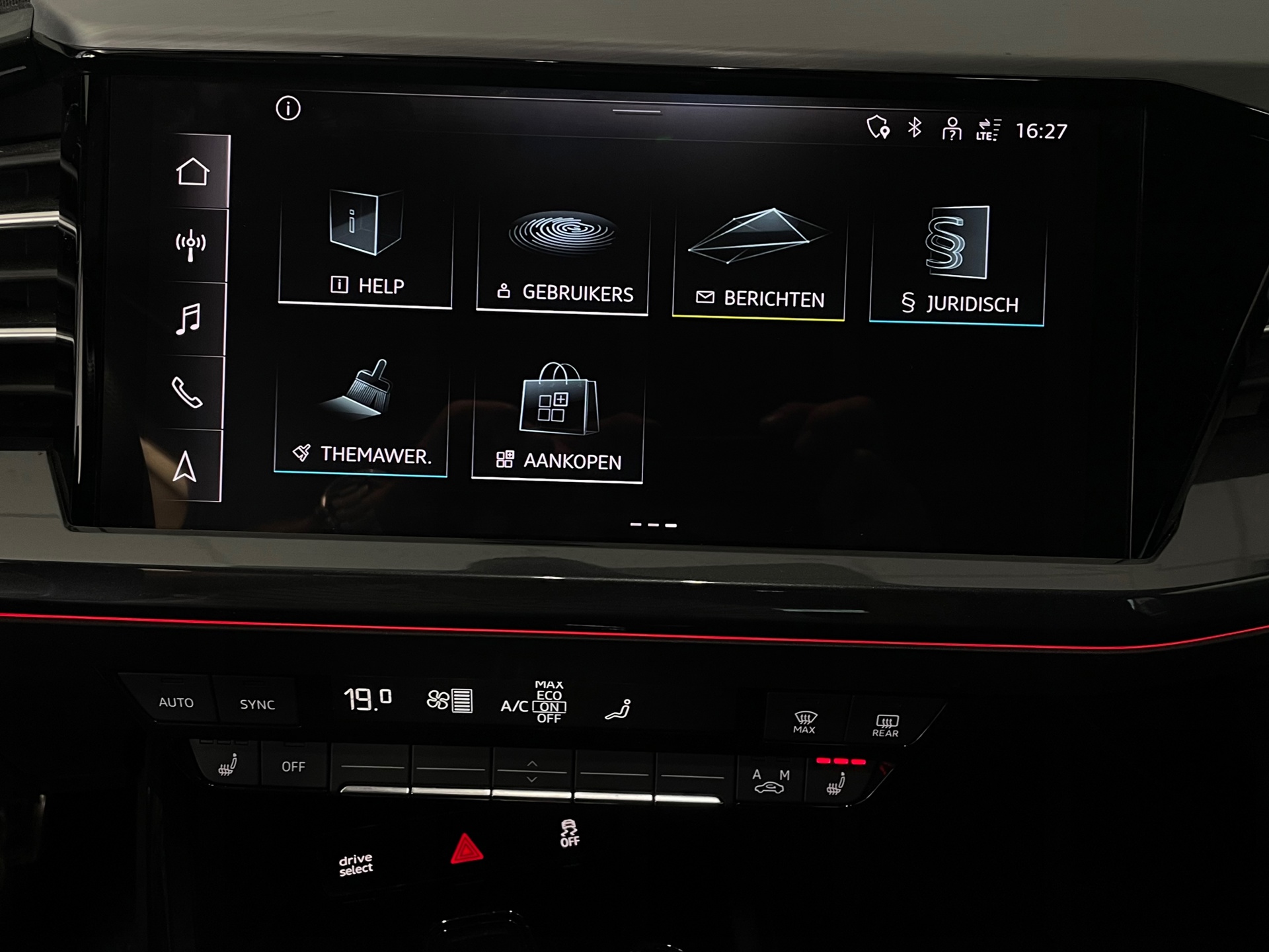 Foto van Audi Q4 40 E-tron