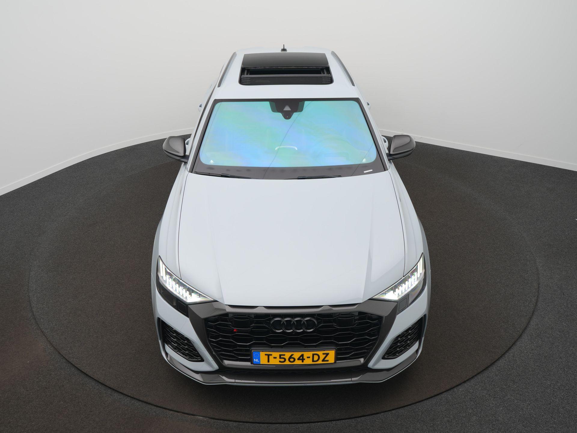 Foto van Audi RS Q8