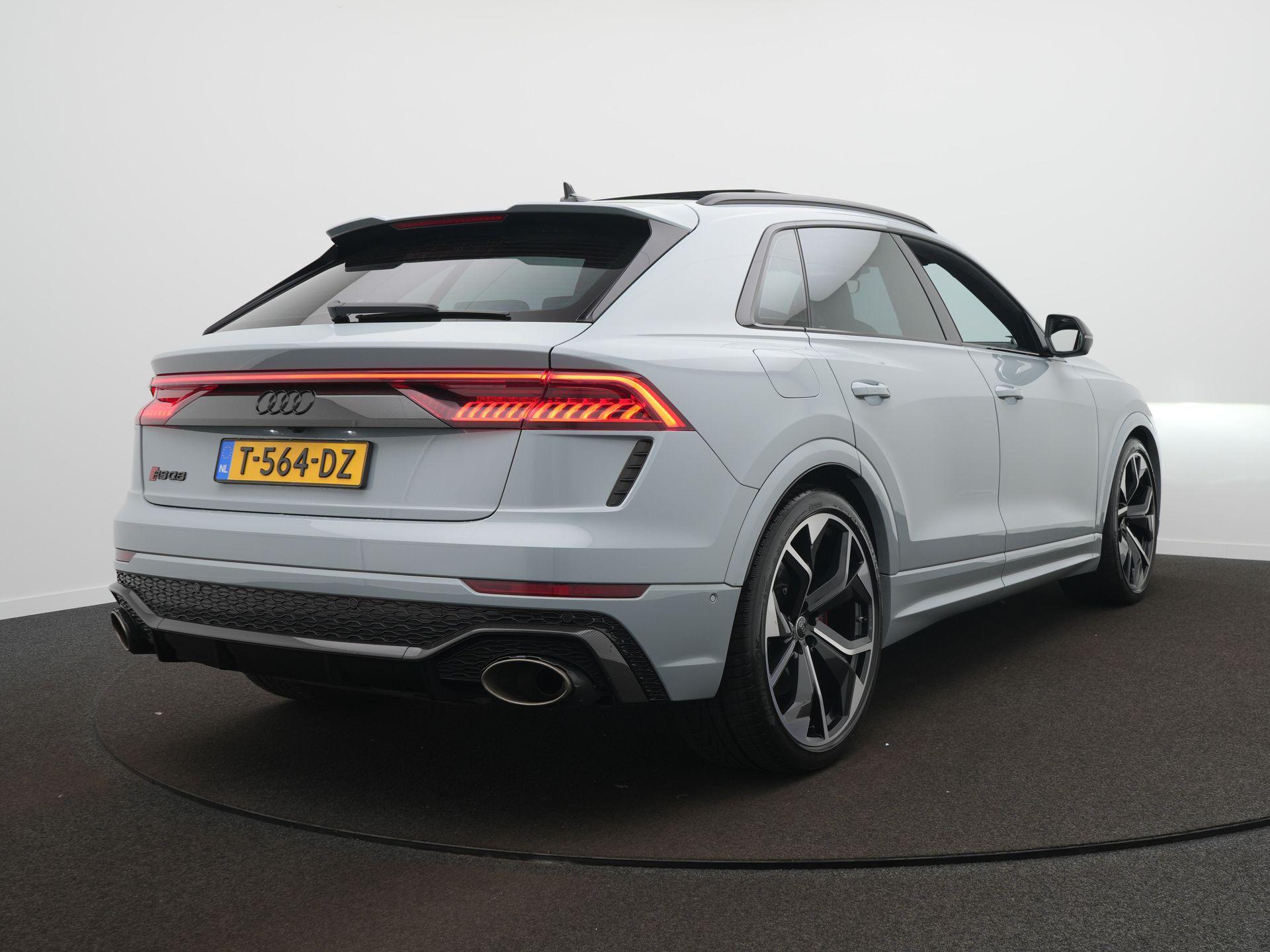 Foto van Audi RS Q8