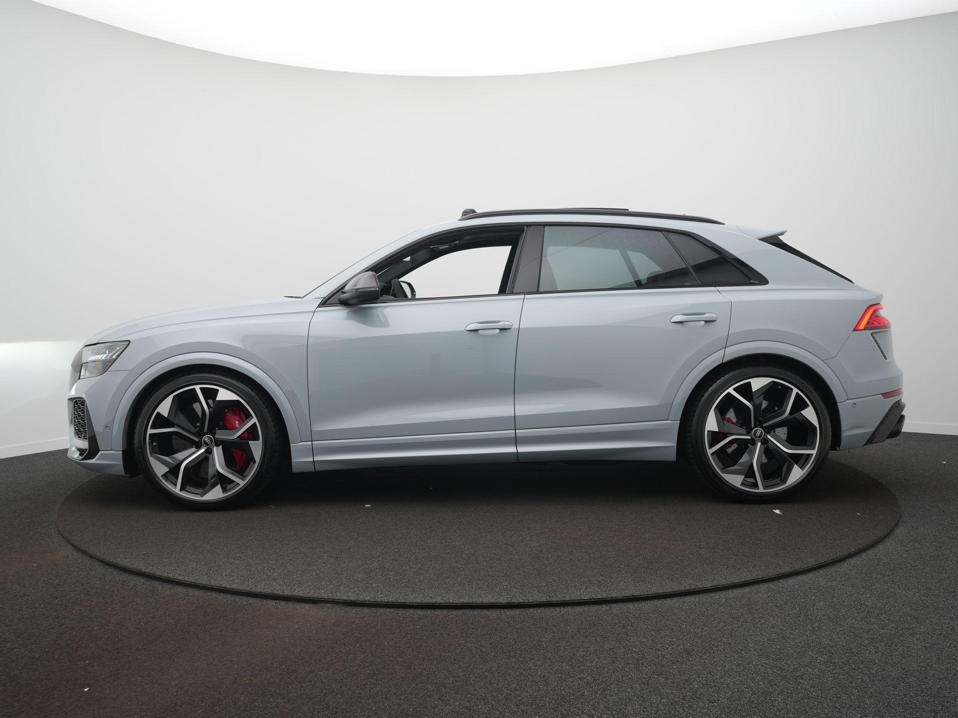 Foto van Audi RS Q8