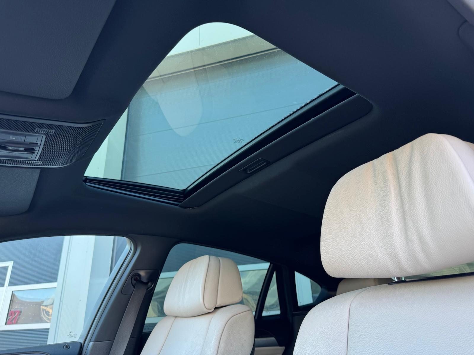 Foto van BMW X6 Xdrive50i