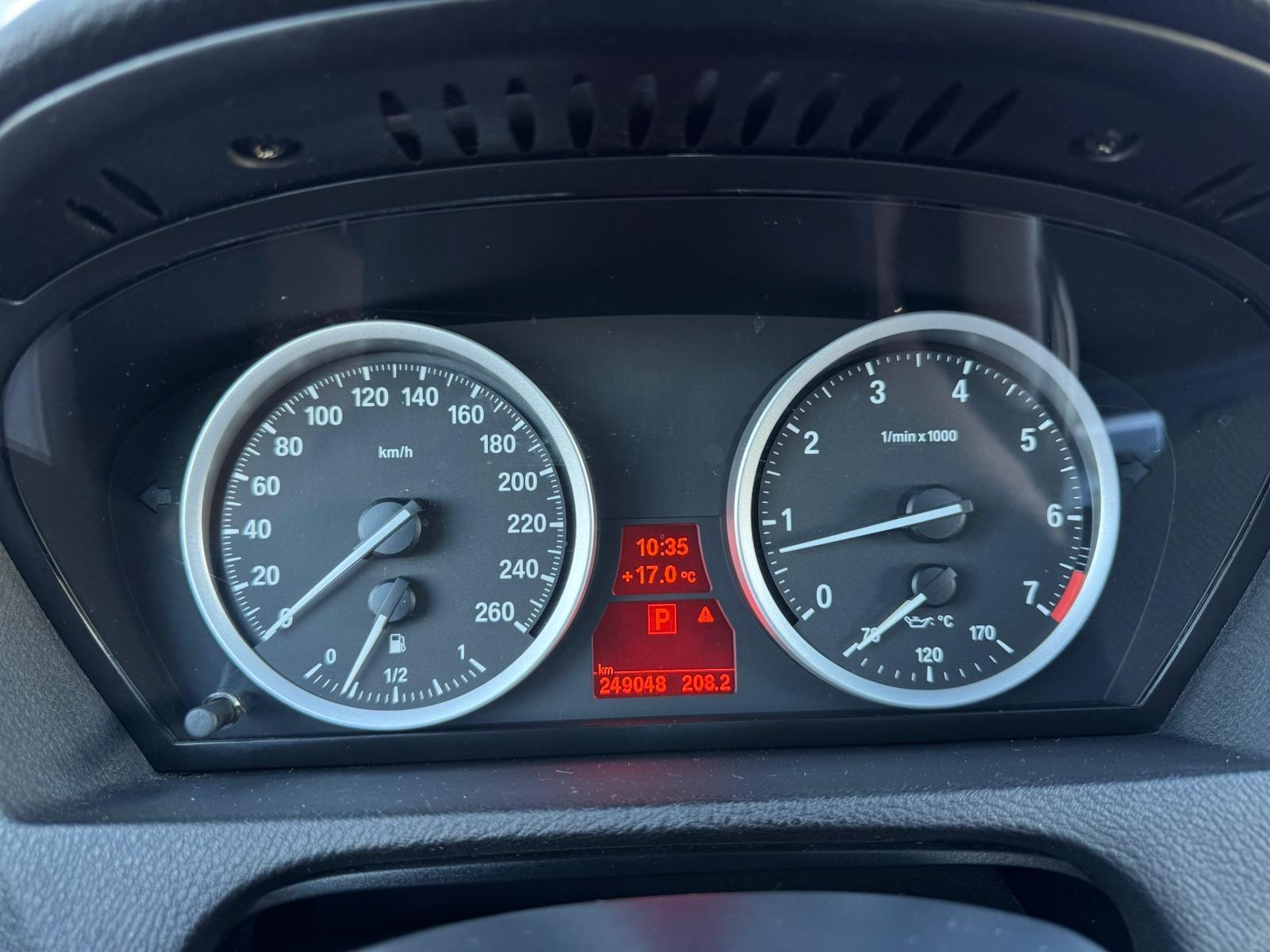 Foto van BMW X6 Xdrive50i