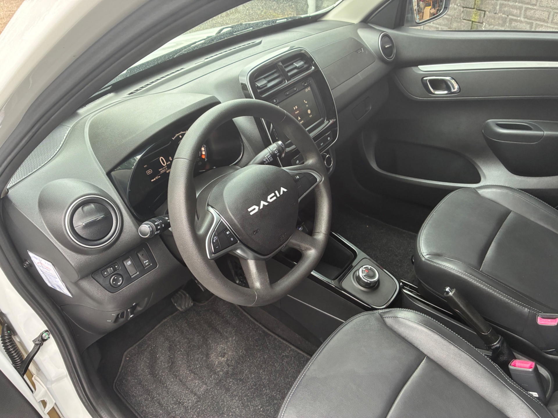 Foto van Dacia Spring