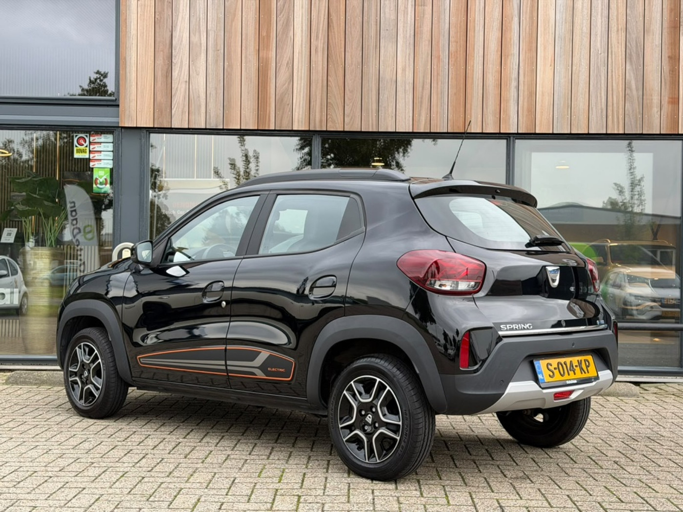 Foto van Dacia Spring