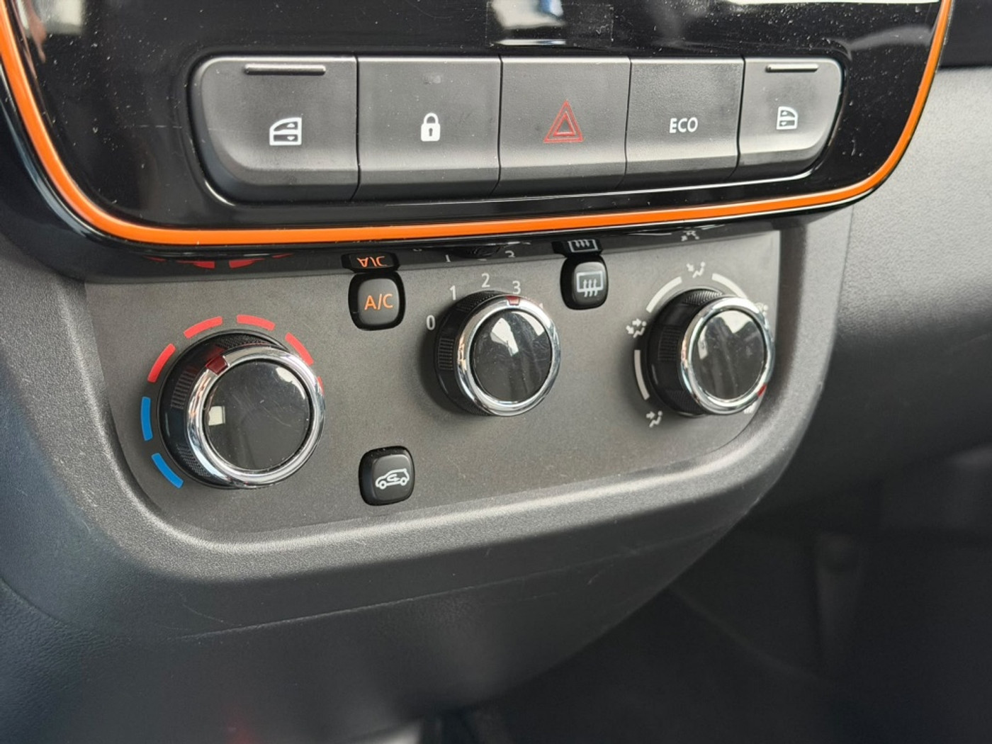 Foto van Dacia Spring