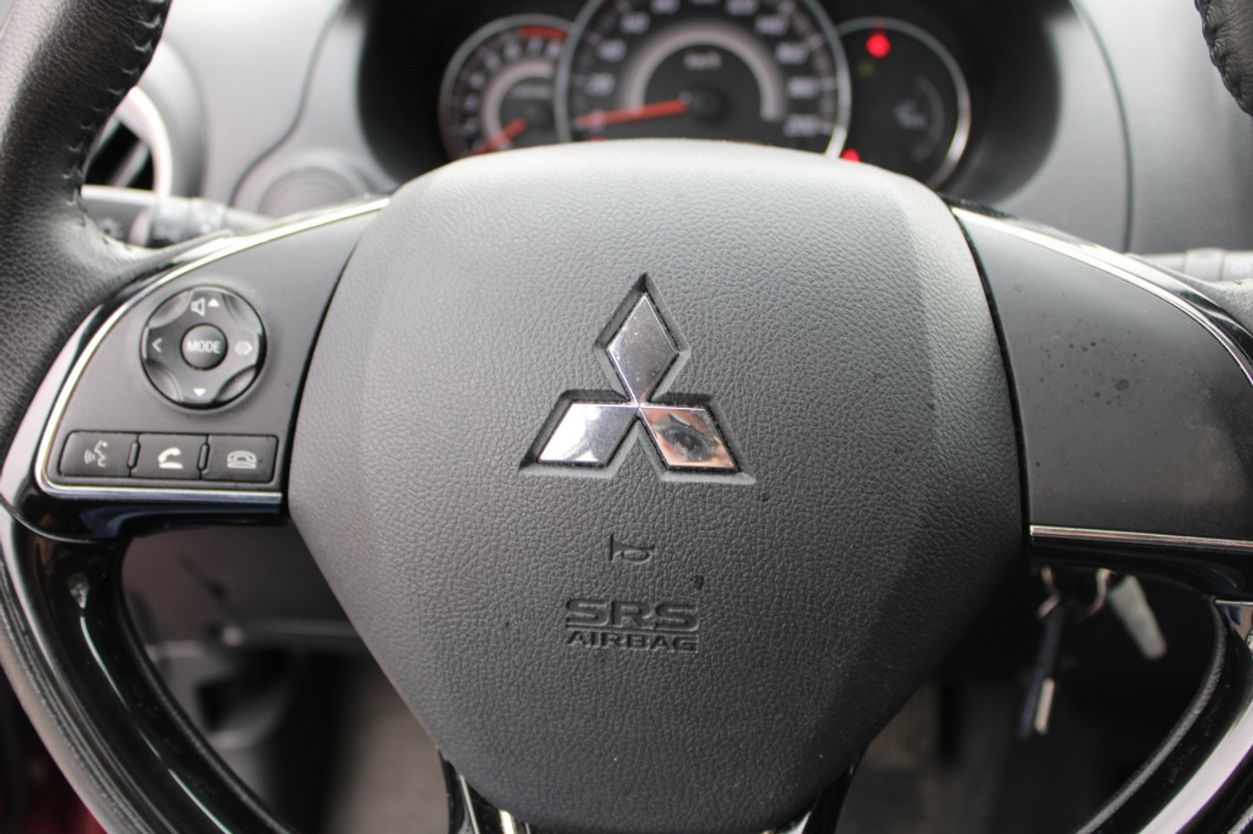 Foto van Mitsubishi Mitsubishi Space Star