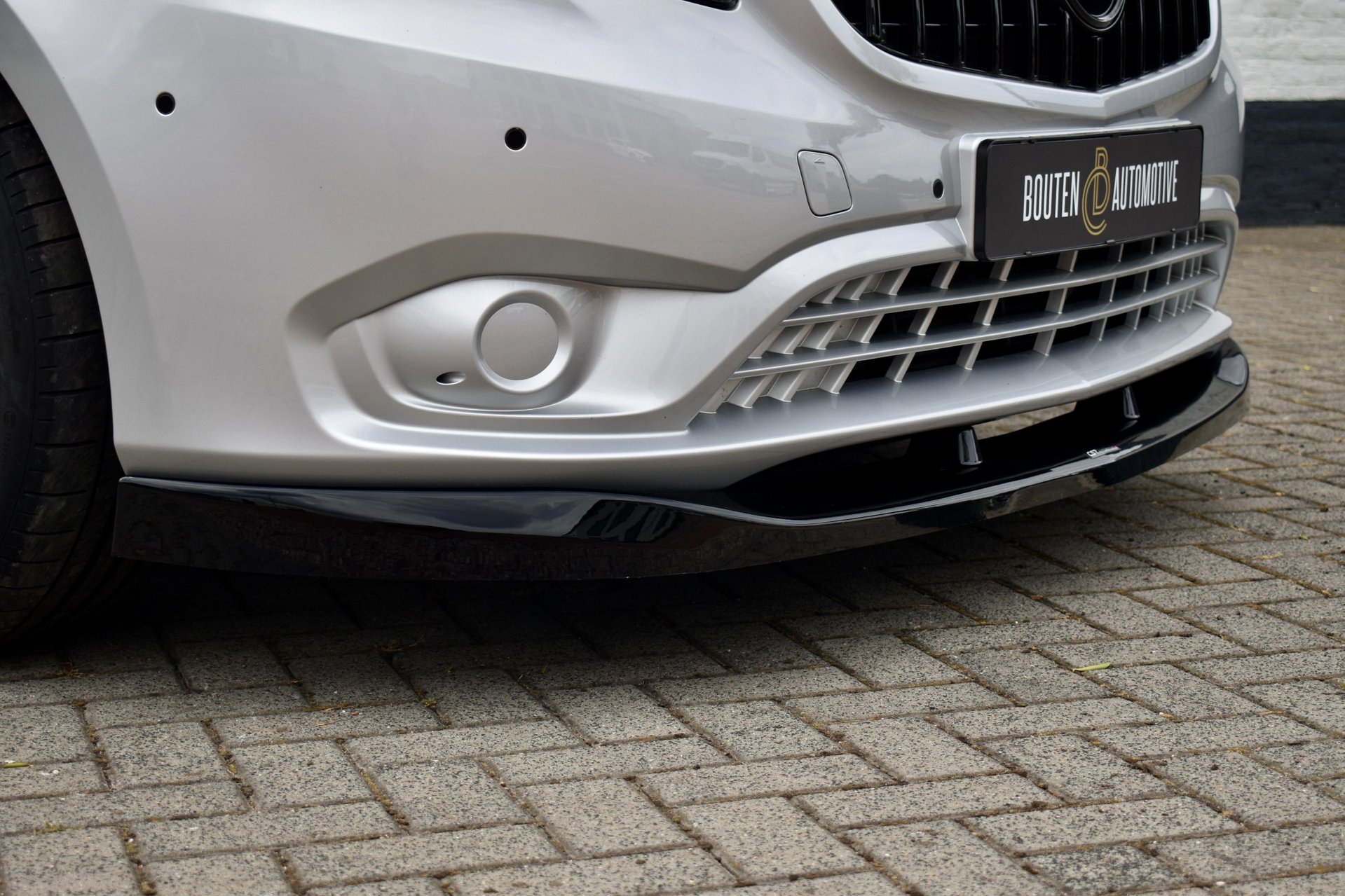 Foto van Mercedes-Benz Vito Tourer