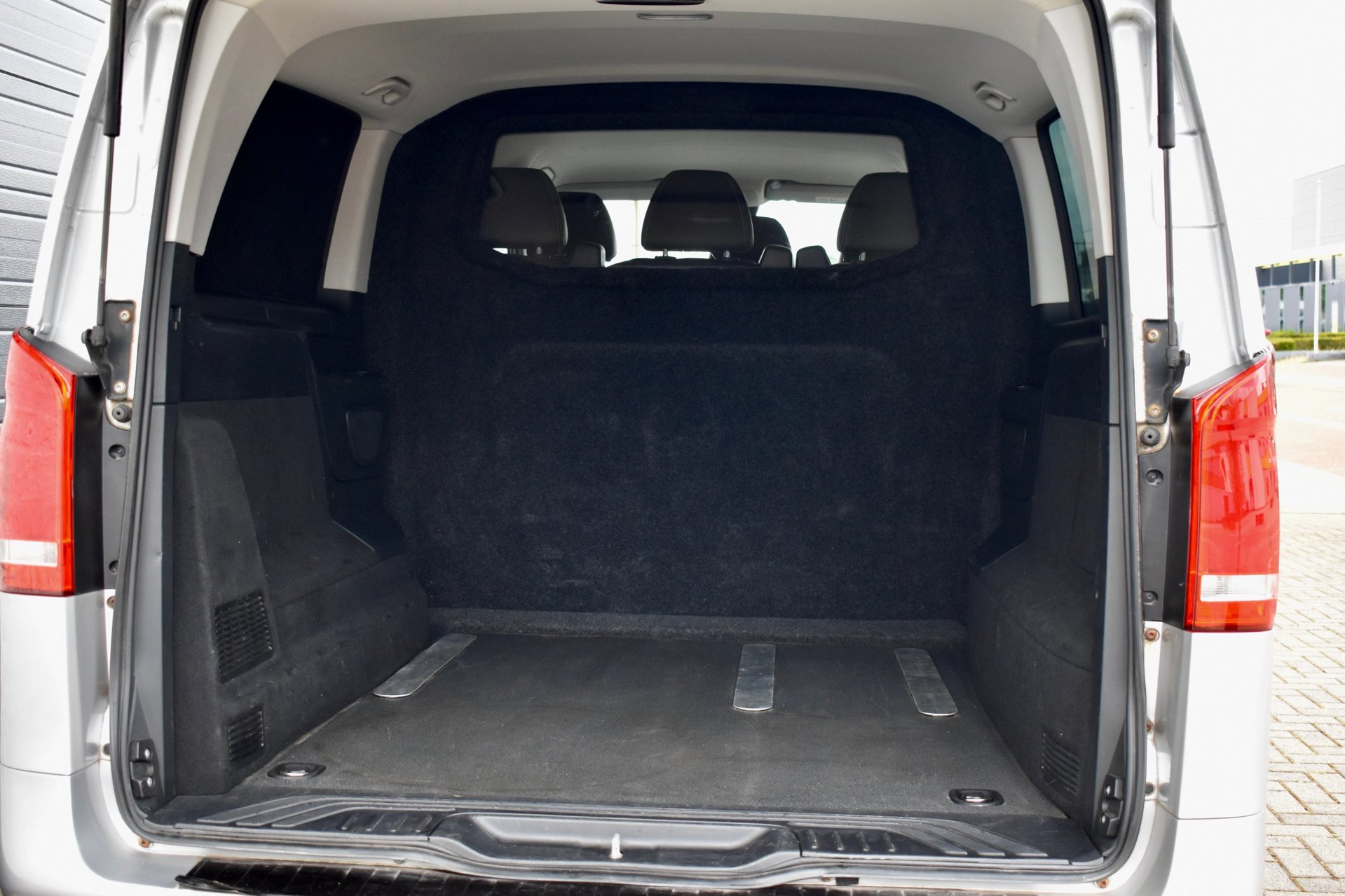 Foto van Mercedes-Benz Vito Tourer