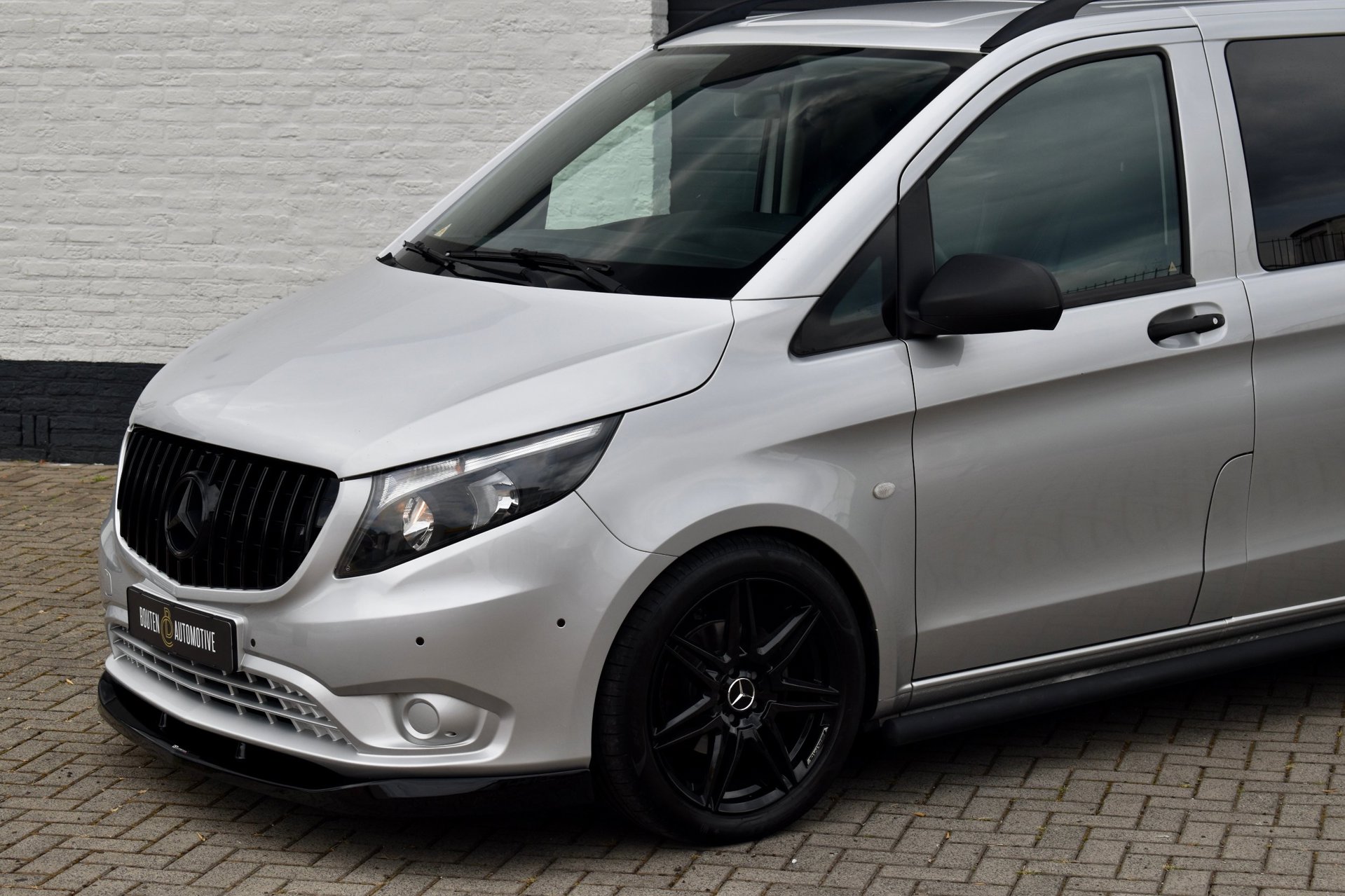Foto van Mercedes-Benz Vito Tourer