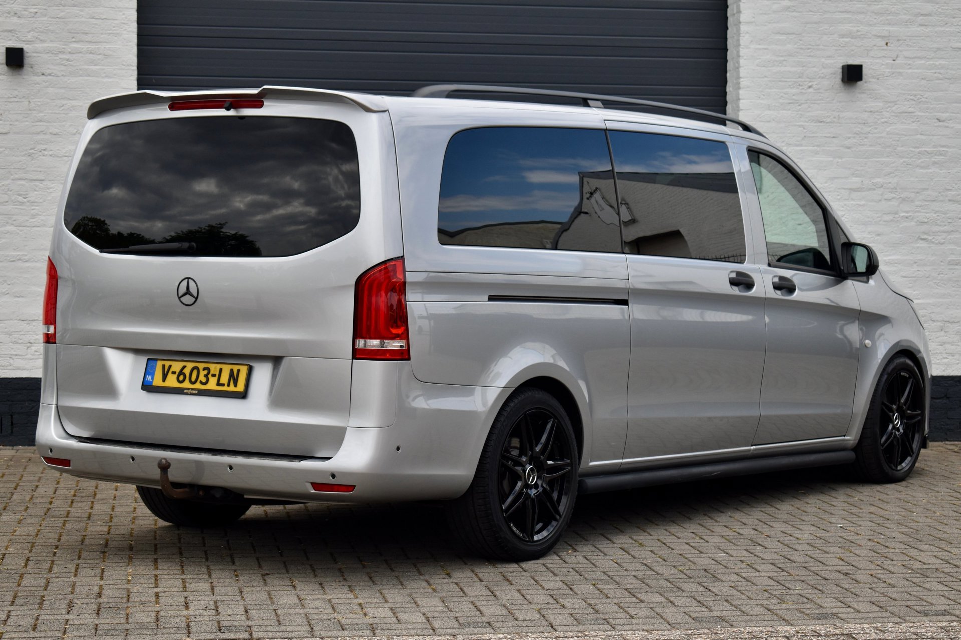 Foto van Mercedes-Benz Vito Tourer
