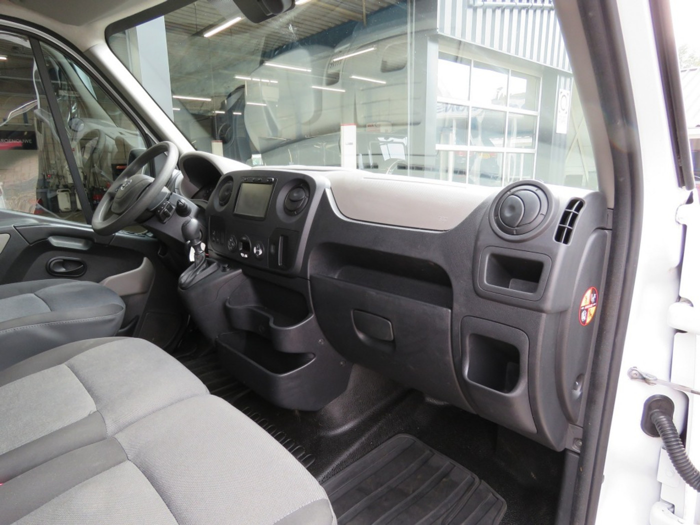 Foto van Nissan Nissan Nv400