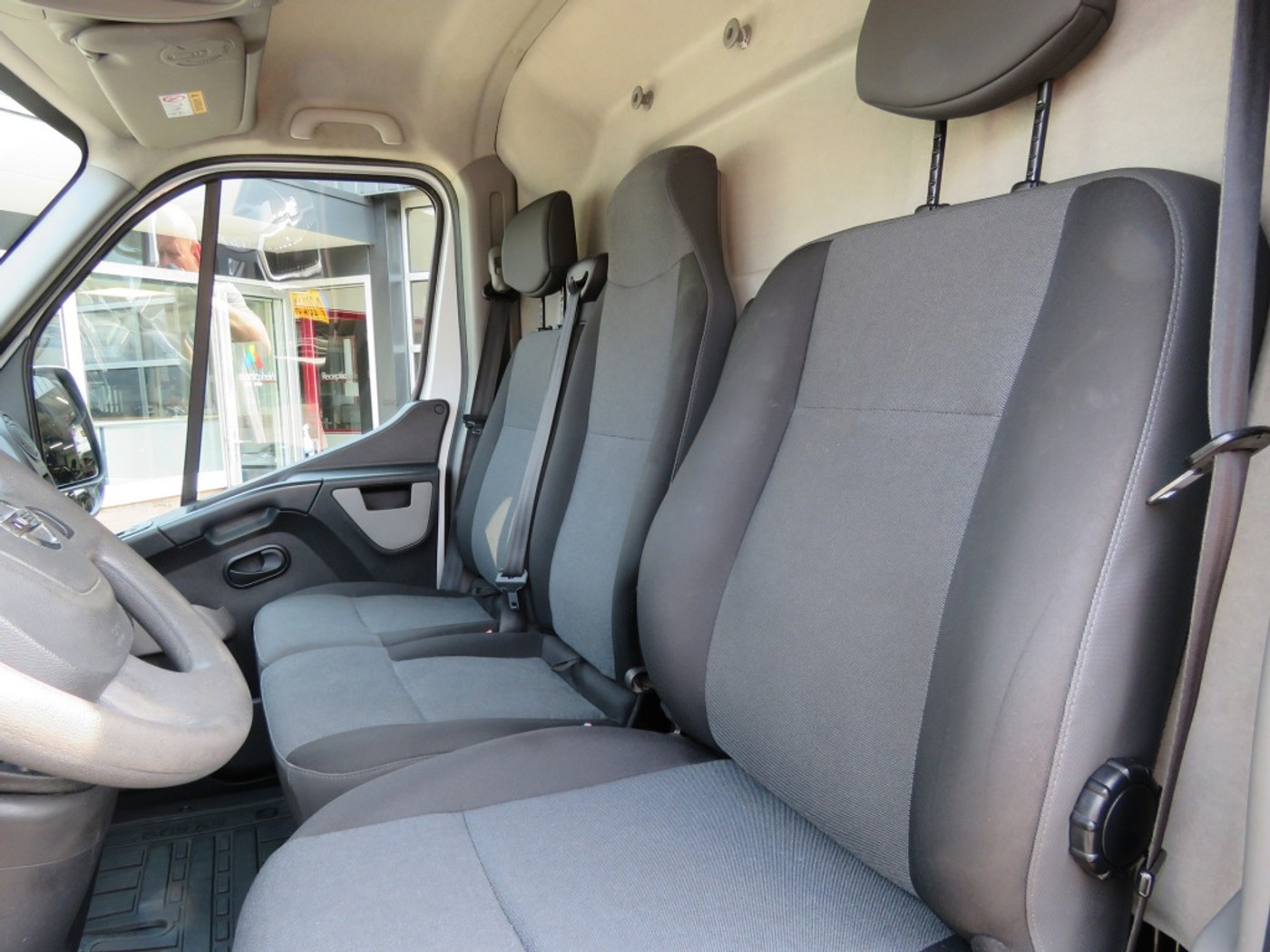 Foto van Nissan Nissan Nv400