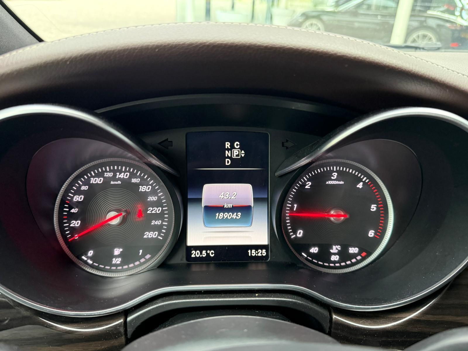 Foto van Mercedes-Benz V-klasse
