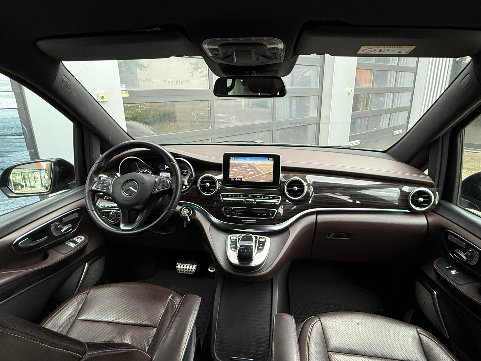 Foto van Mercedes-Benz V-klasse