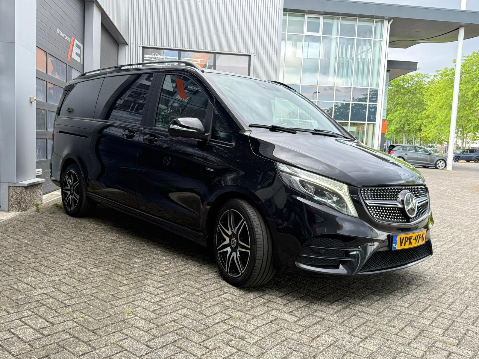 Foto van Mercedes-Benz V-klasse