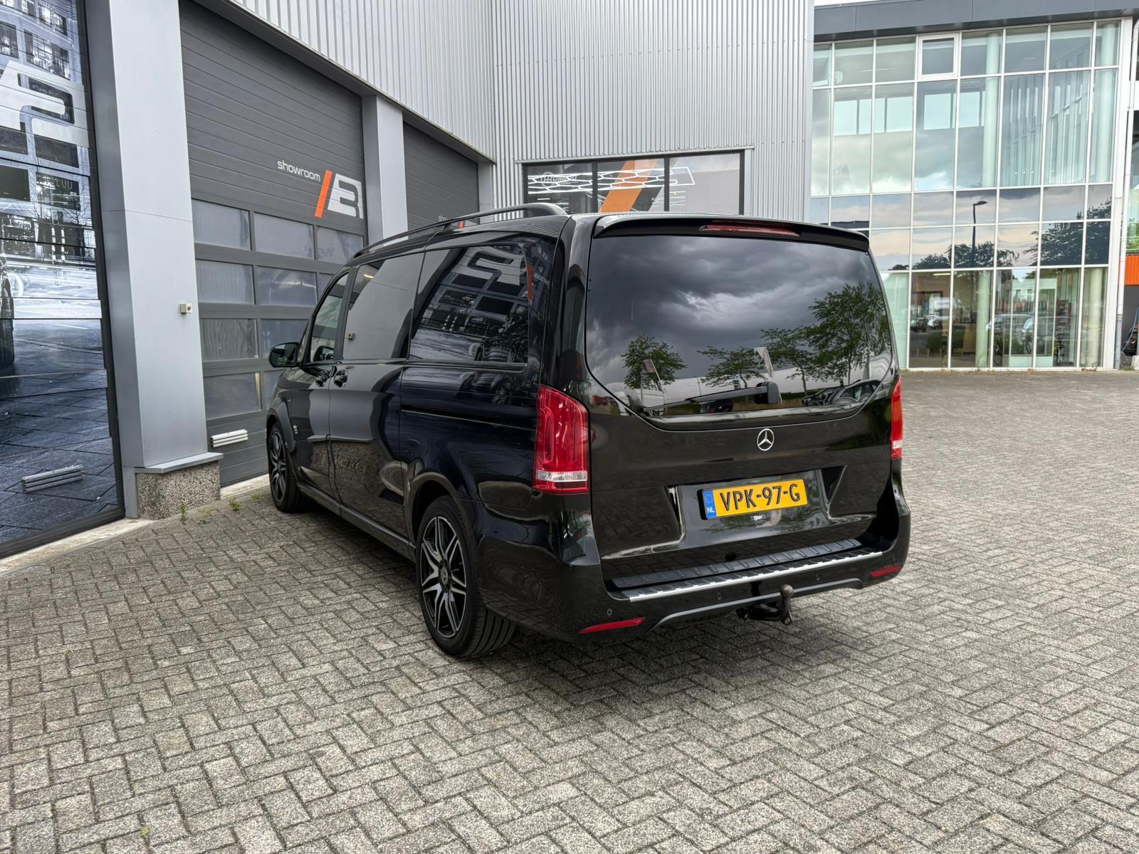 Foto van Mercedes-Benz V-klasse