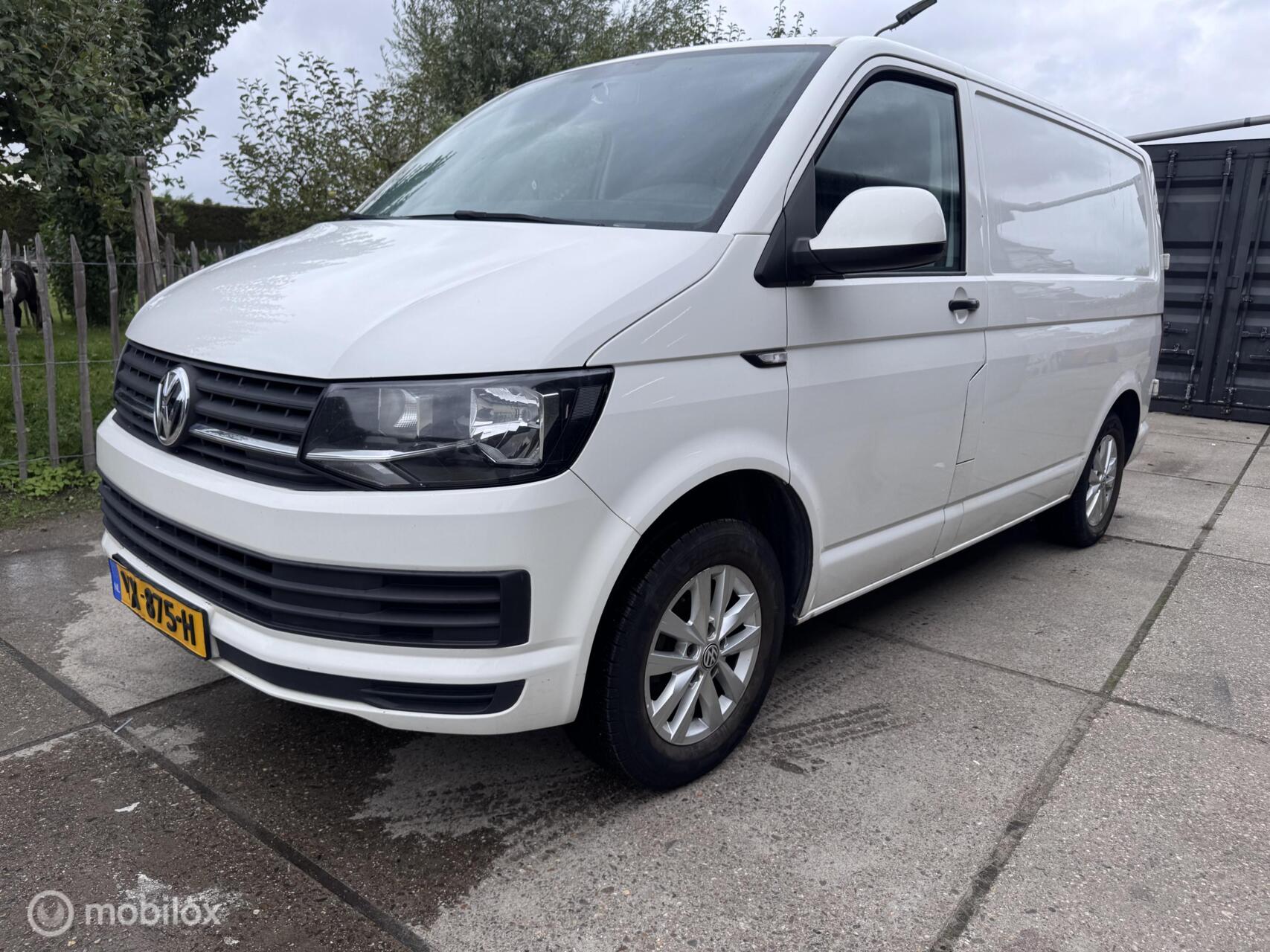Volkswagen Transporter 2.0 TDI L1H1 2016 - voorkant