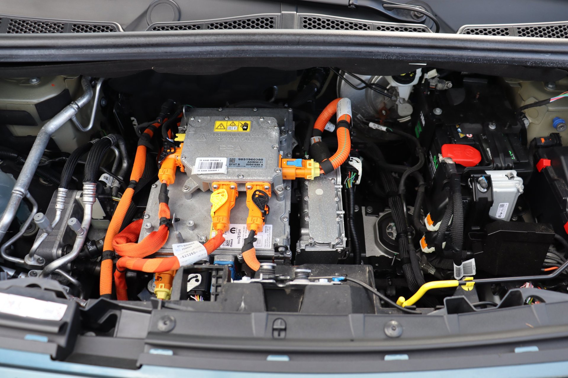 Foto van Peugeot E-rifter