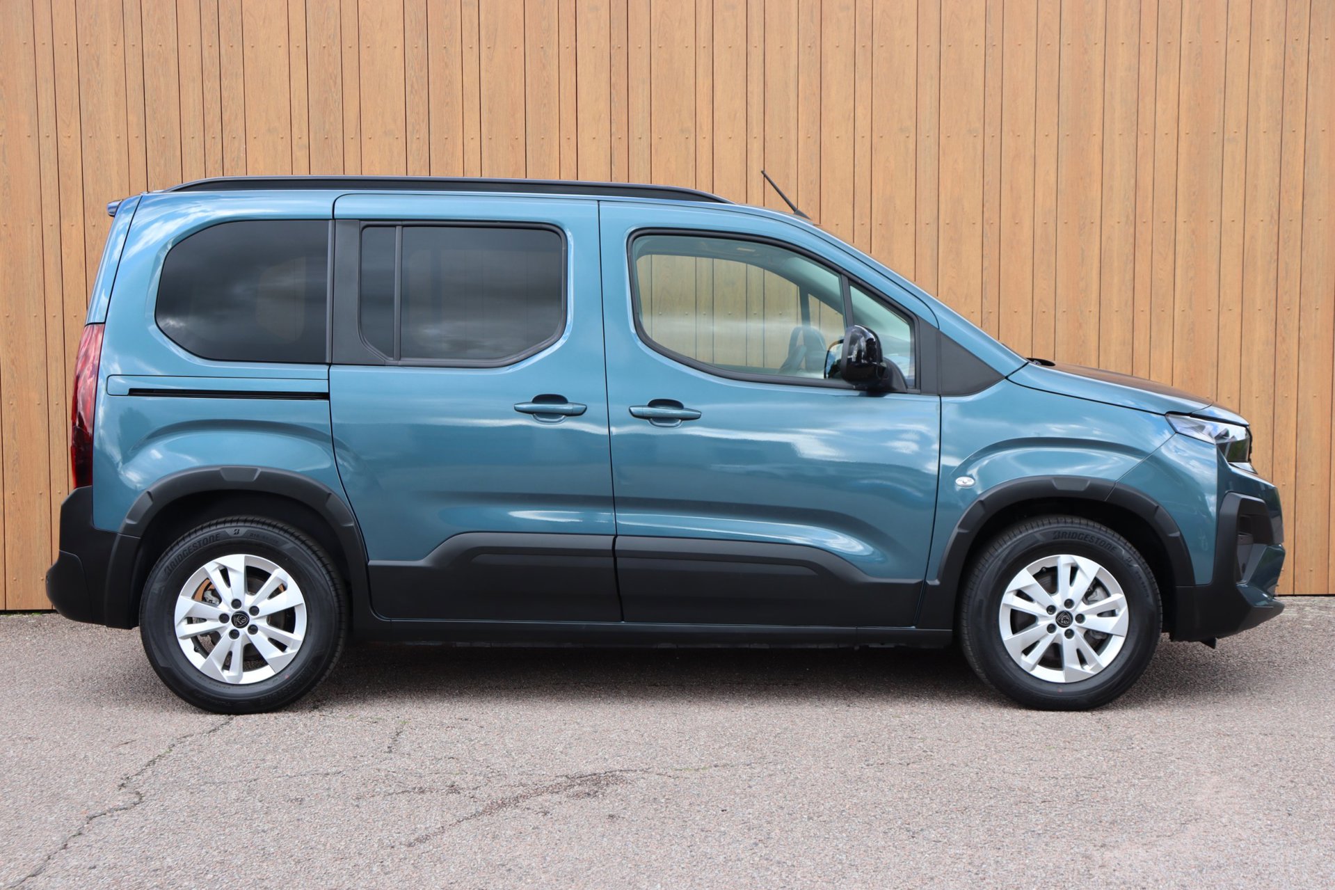 Foto van Peugeot E-rifter