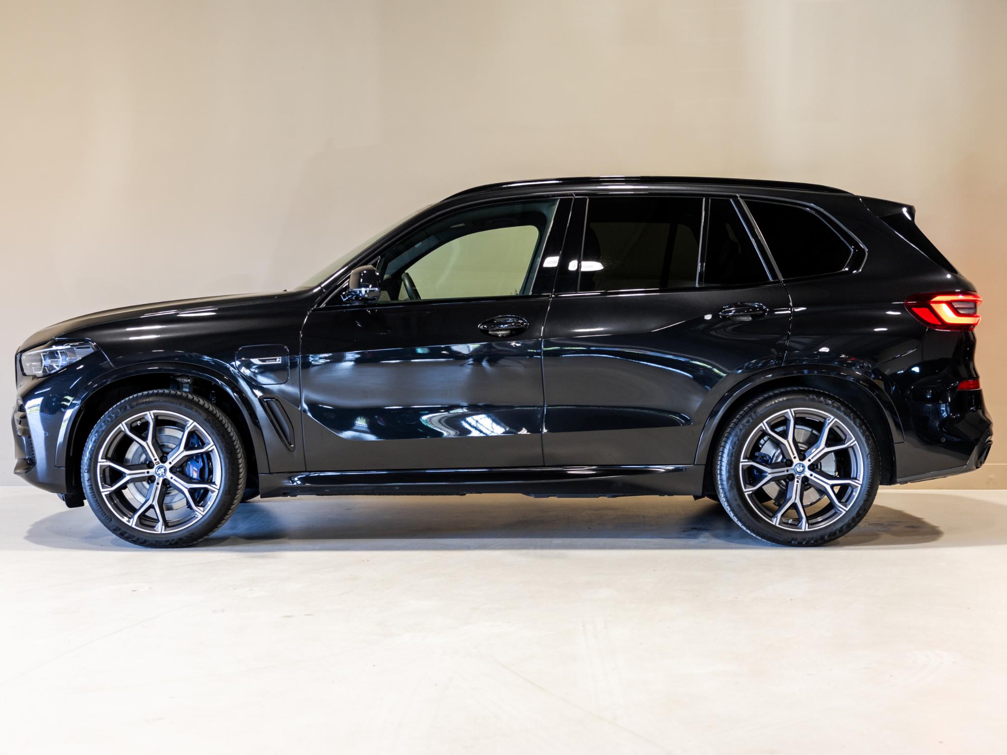 Foto van BMW X5 Xdrive45e
