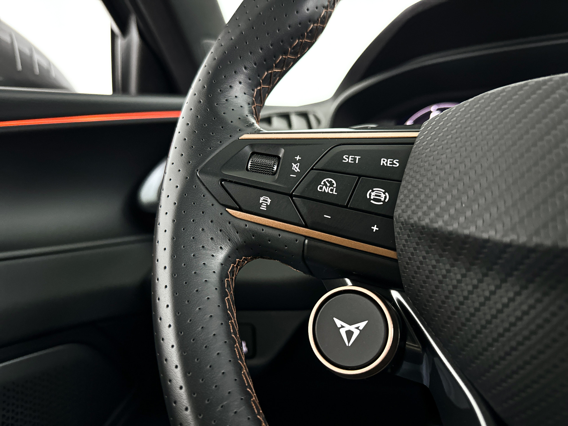 Foto van Cupra Terramar E-hybrid