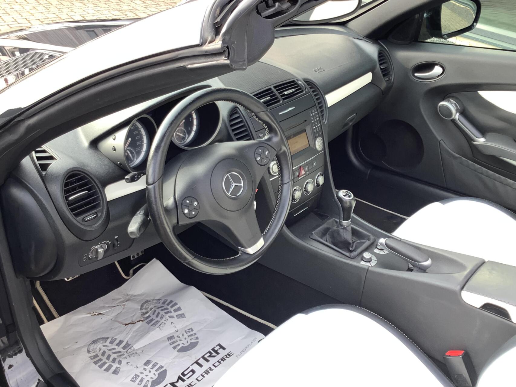 Foto van Mercedes-Benz SLK