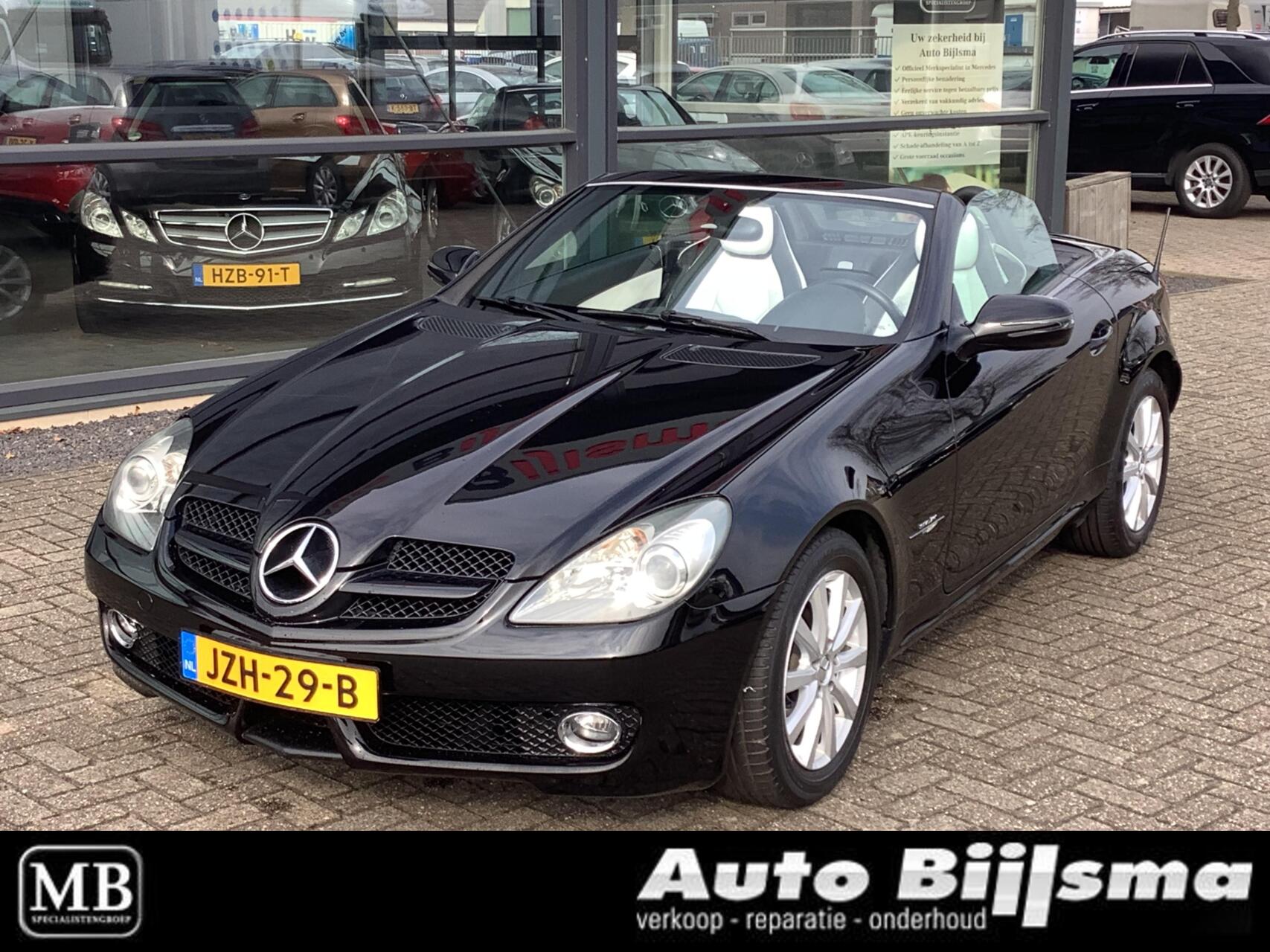 Mercedes-Benz SLK 200 K. 2look edition, lederen bekleding 2010 - voorkant