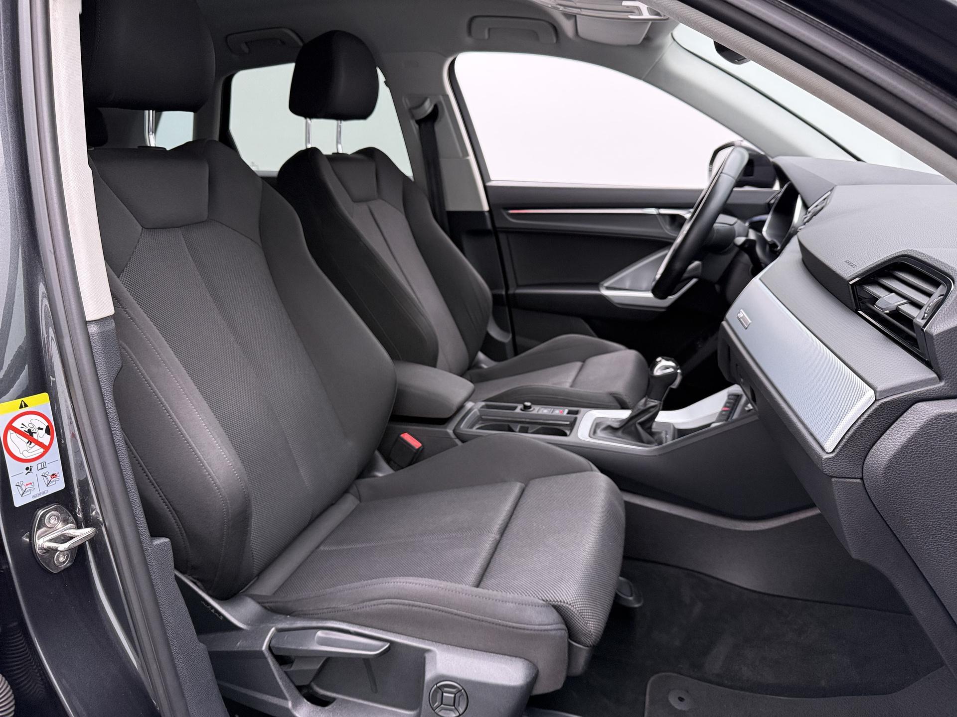Foto van Audi Q3 E-tron