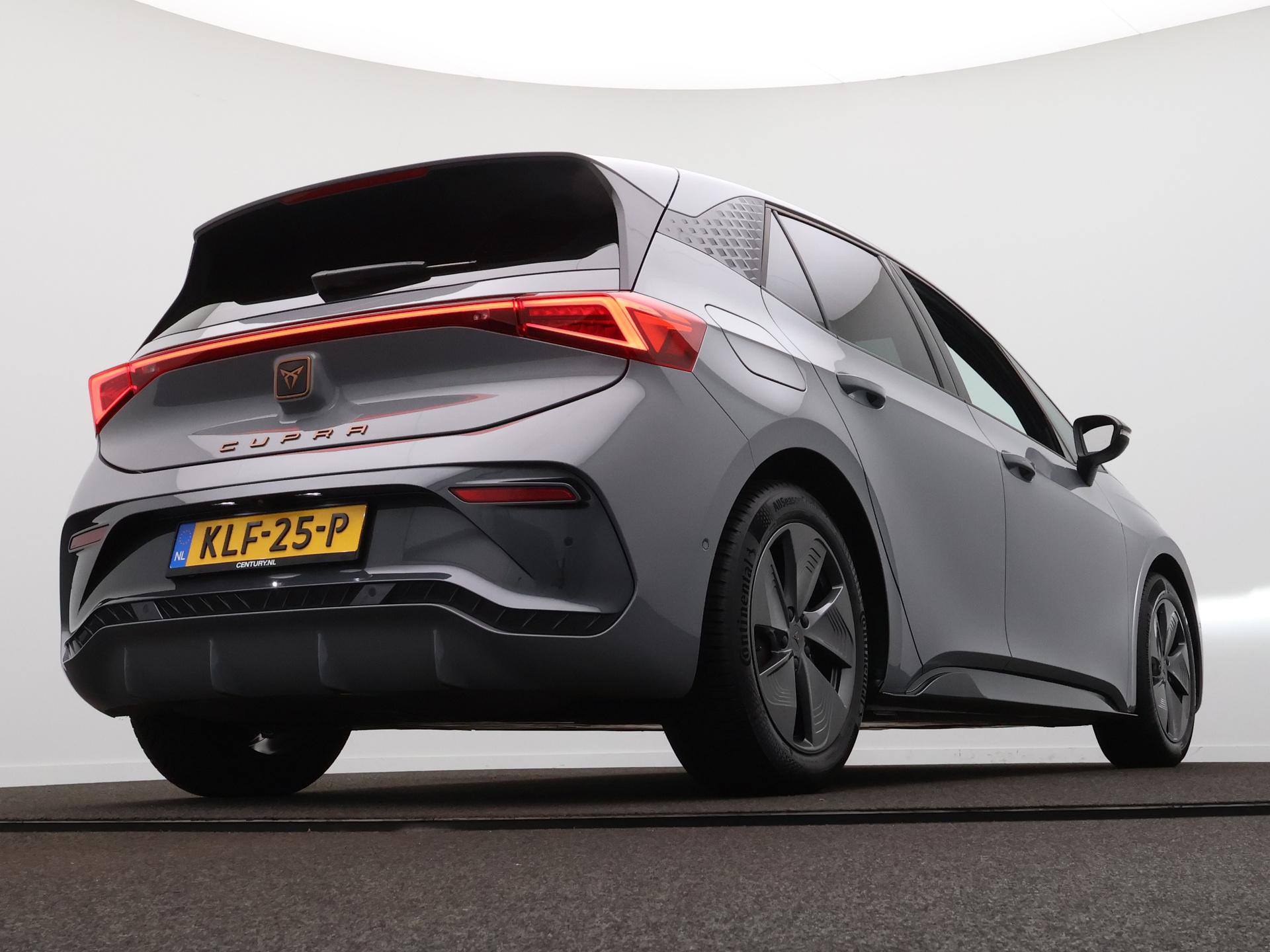 Foto van Cupra Born 150 KW 58/62 KWH