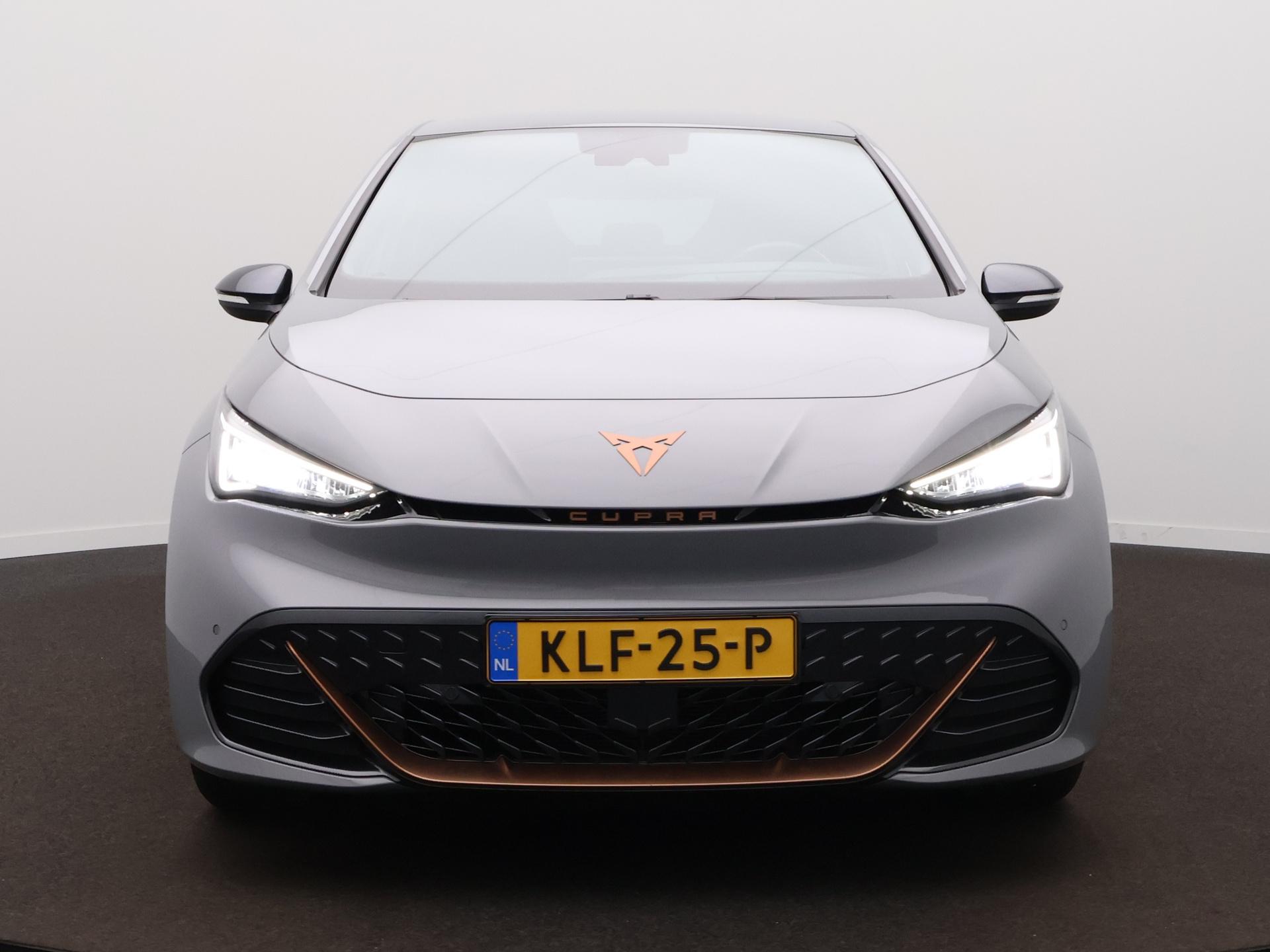 Foto van Cupra Born 150 KW 58/62 KWH