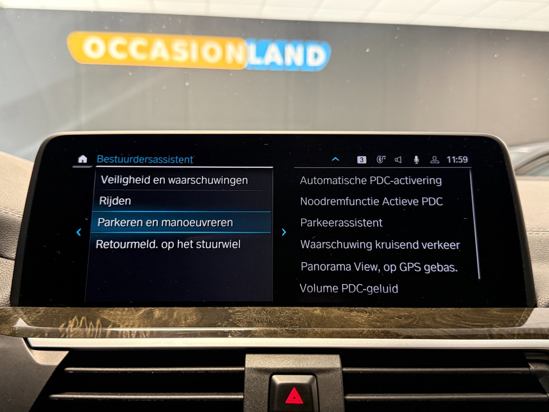 Foto van BMW Ix3