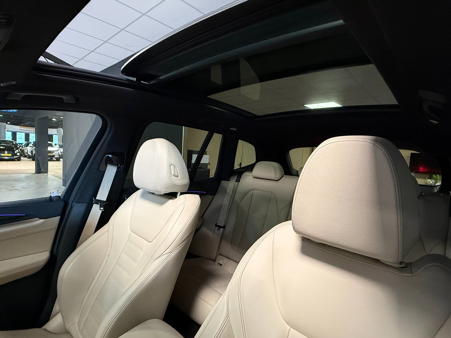 Foto van BMW Ix3
