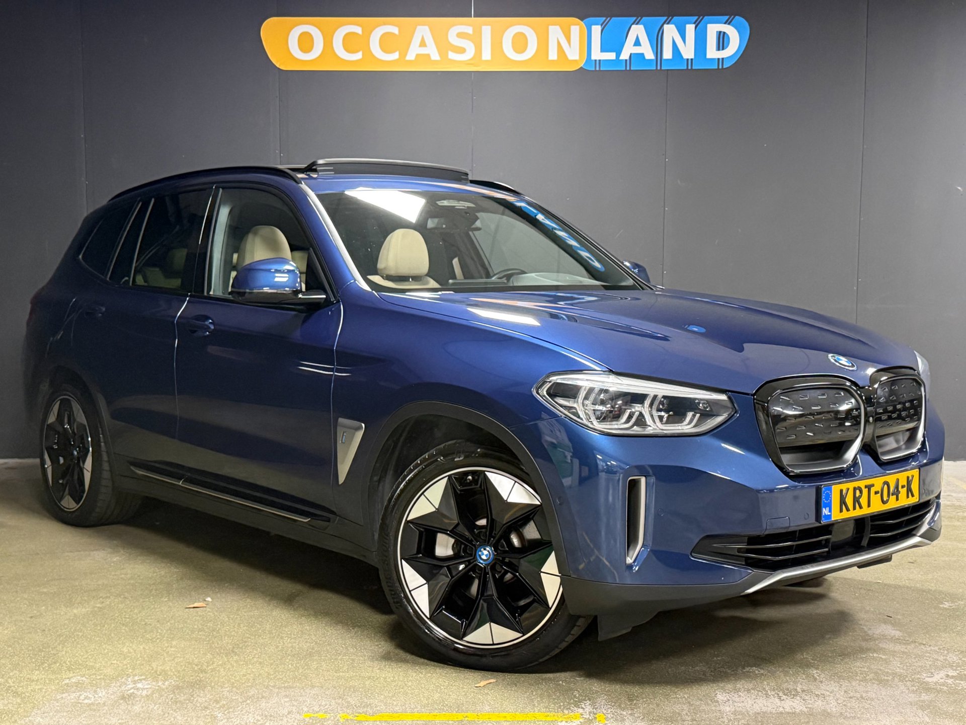 Foto van BMW Ix3