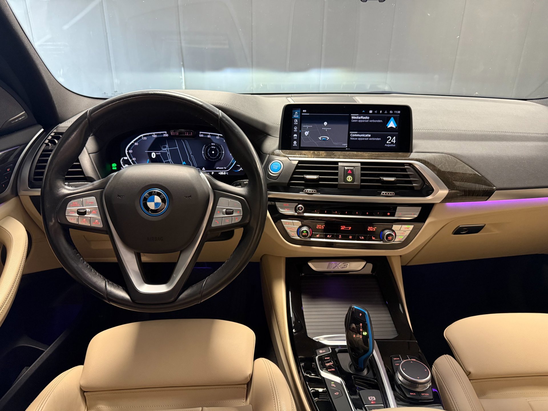 Foto van BMW Ix3