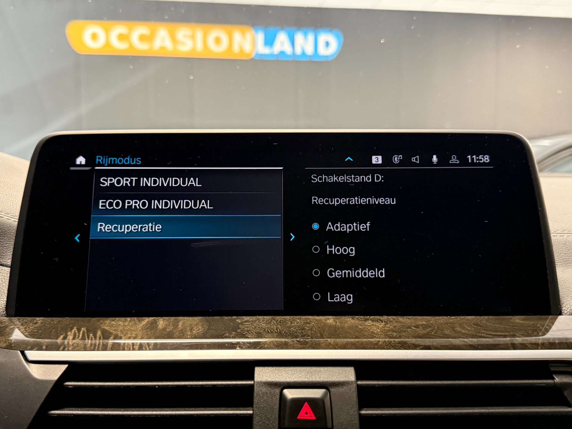 Foto van BMW Ix3