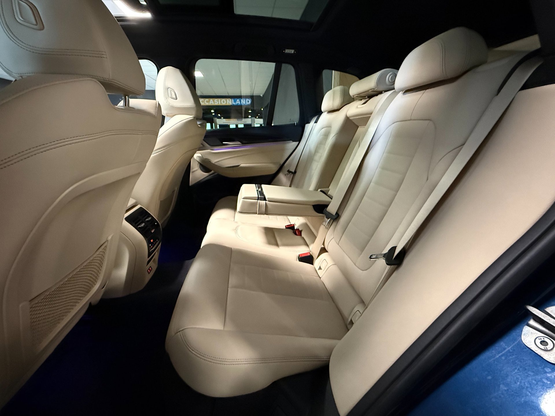 Foto van BMW Ix3