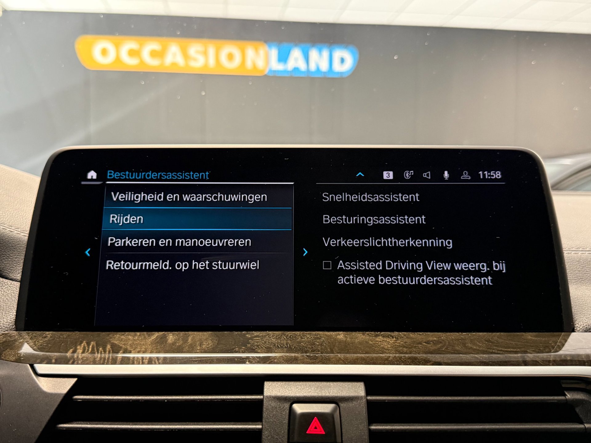 Foto van BMW Ix3