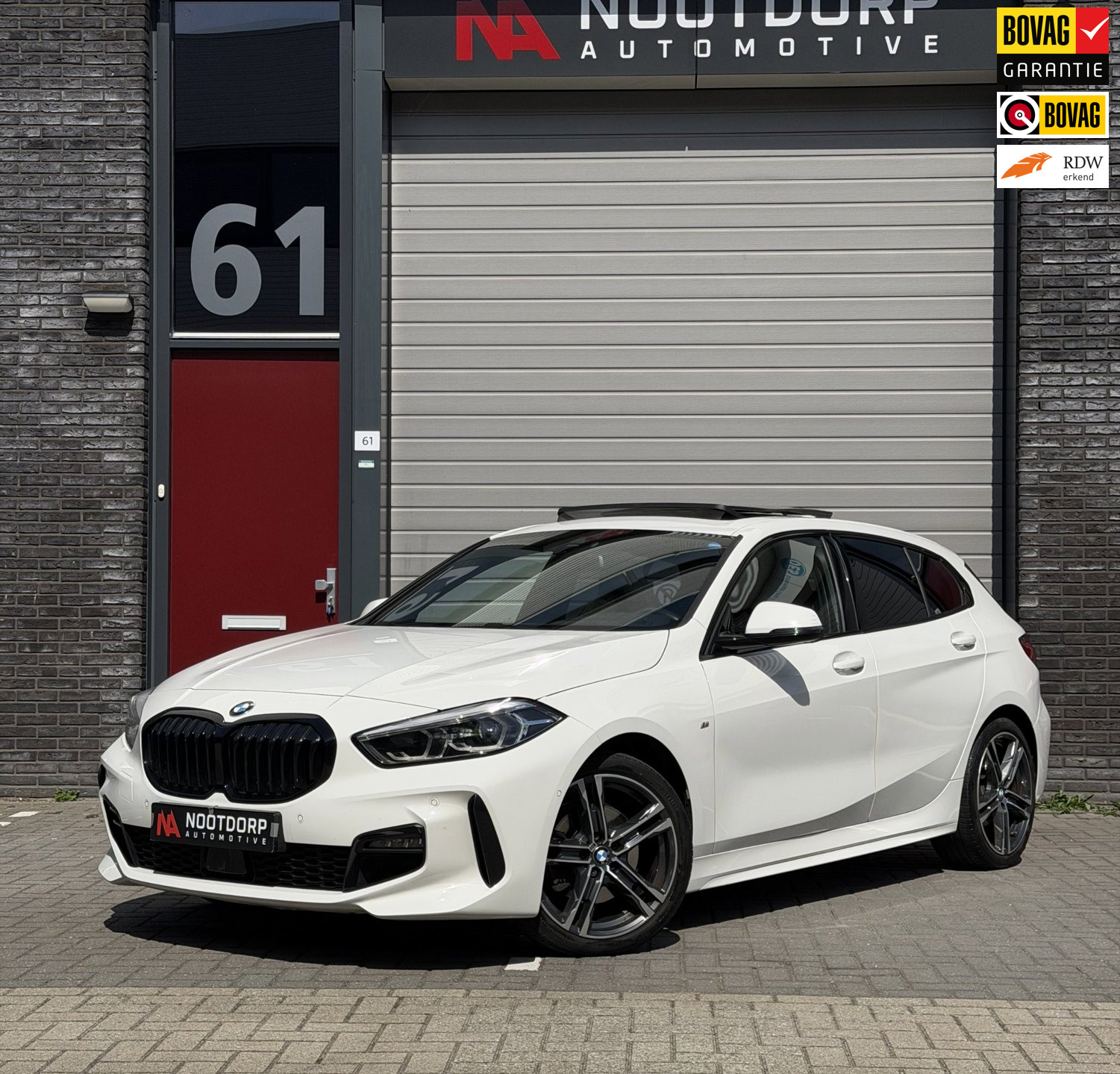 BMW 1-serie 118i Business Edition Plus/M/PANO/KUIP/HuD/CAMERA /VOL 2021 - voorkant