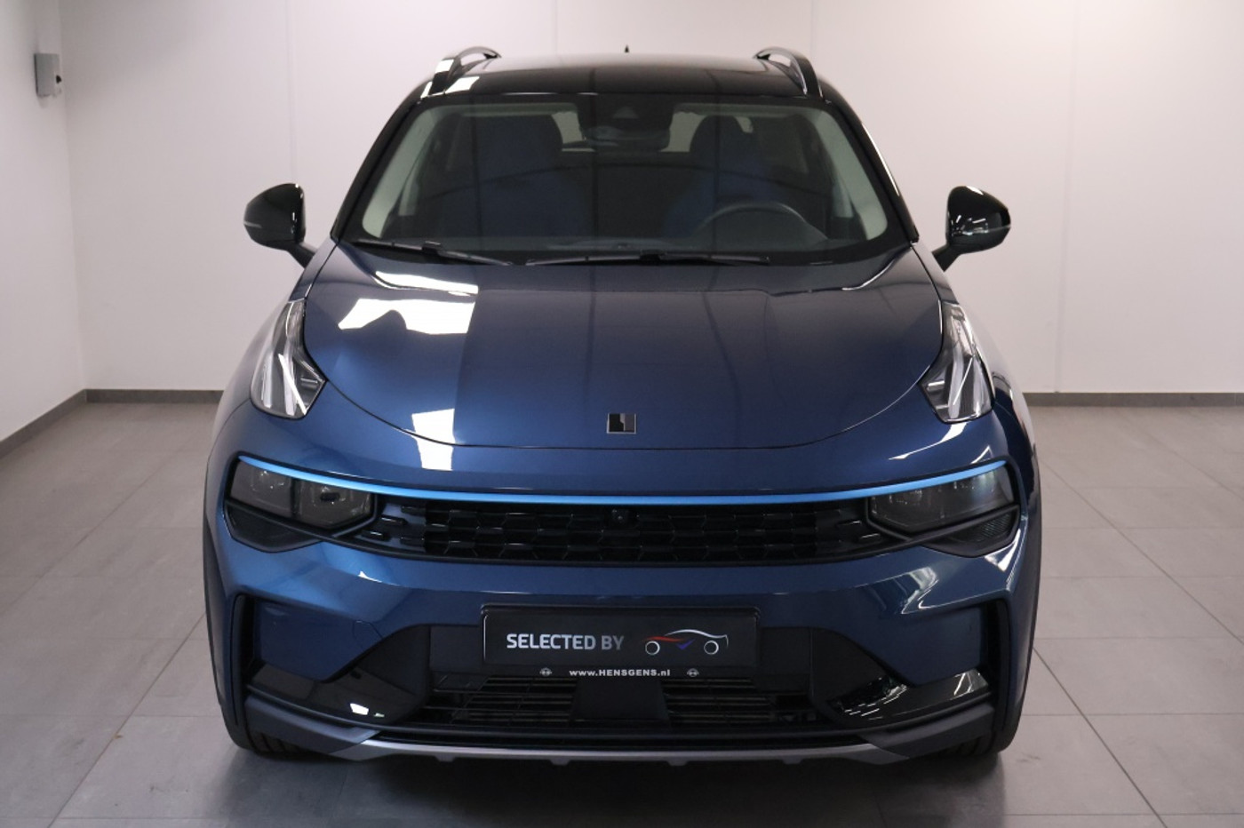 Foto van LYNK & Co 01