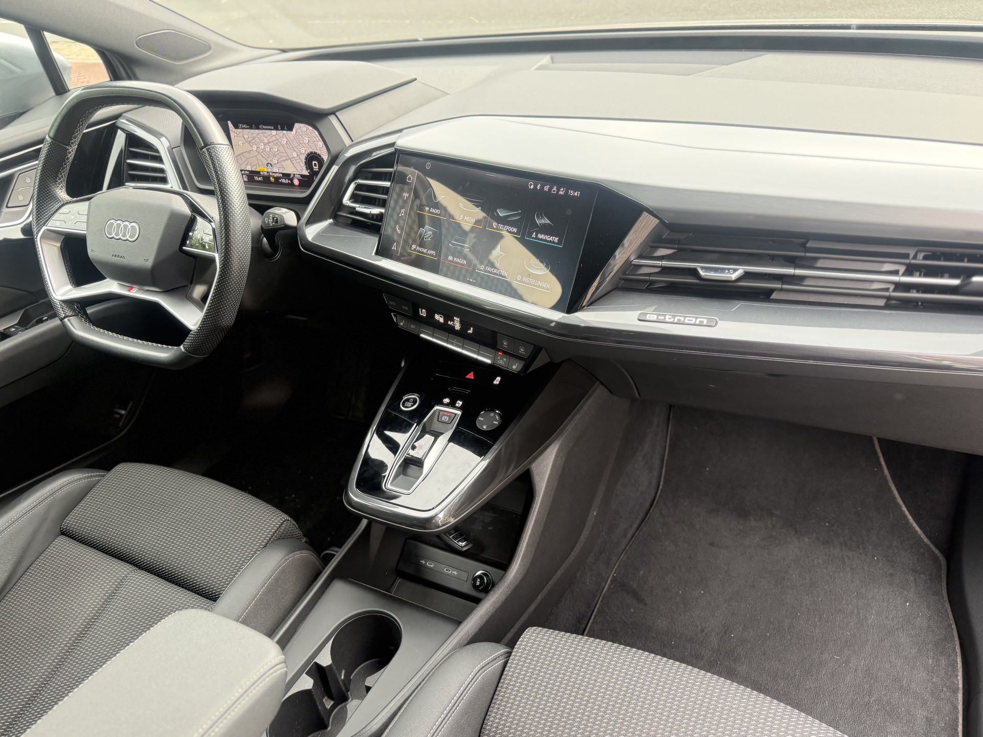 Foto van Audi Q4 40 E-tron